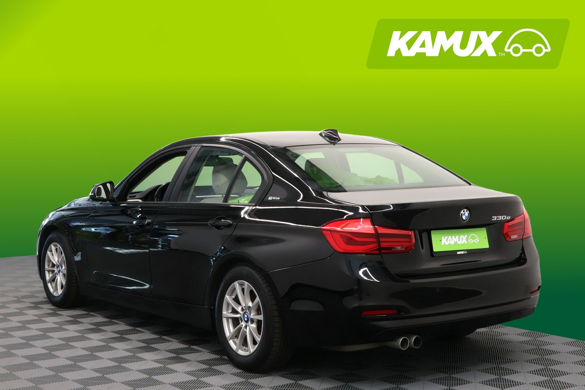 BMW 330e 2018