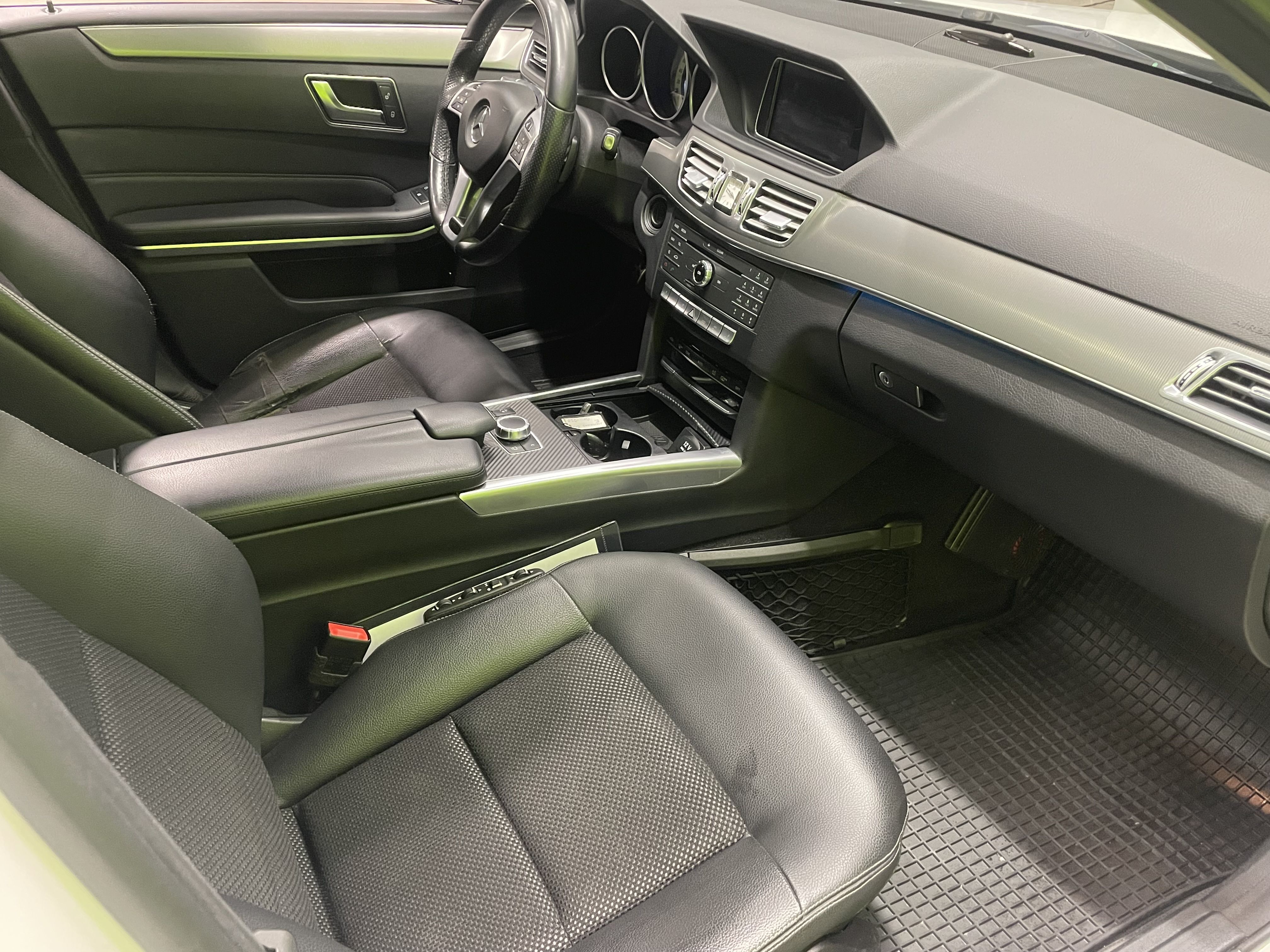 Mercedes-Benz E 2016