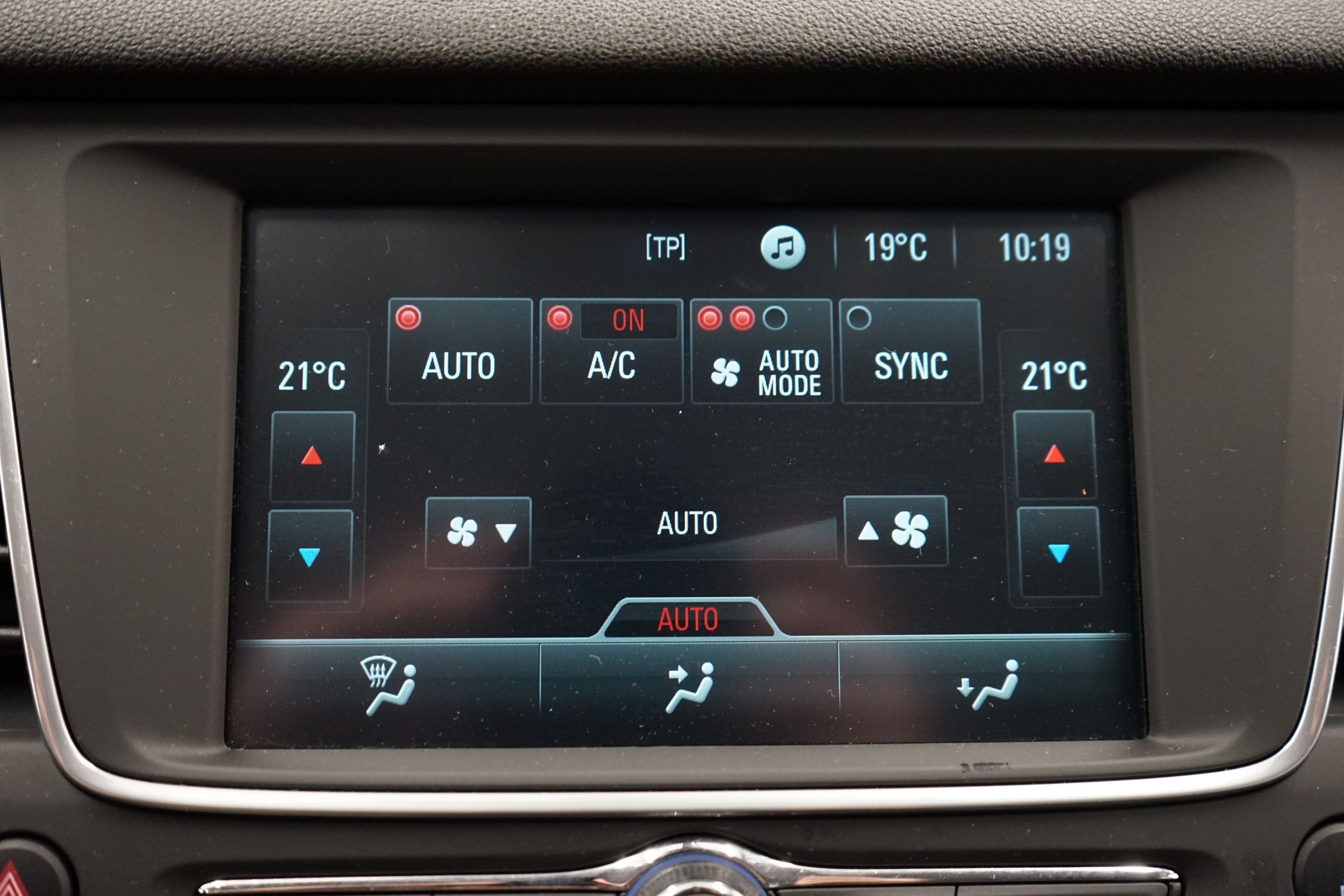 Opel Grandland X 2019