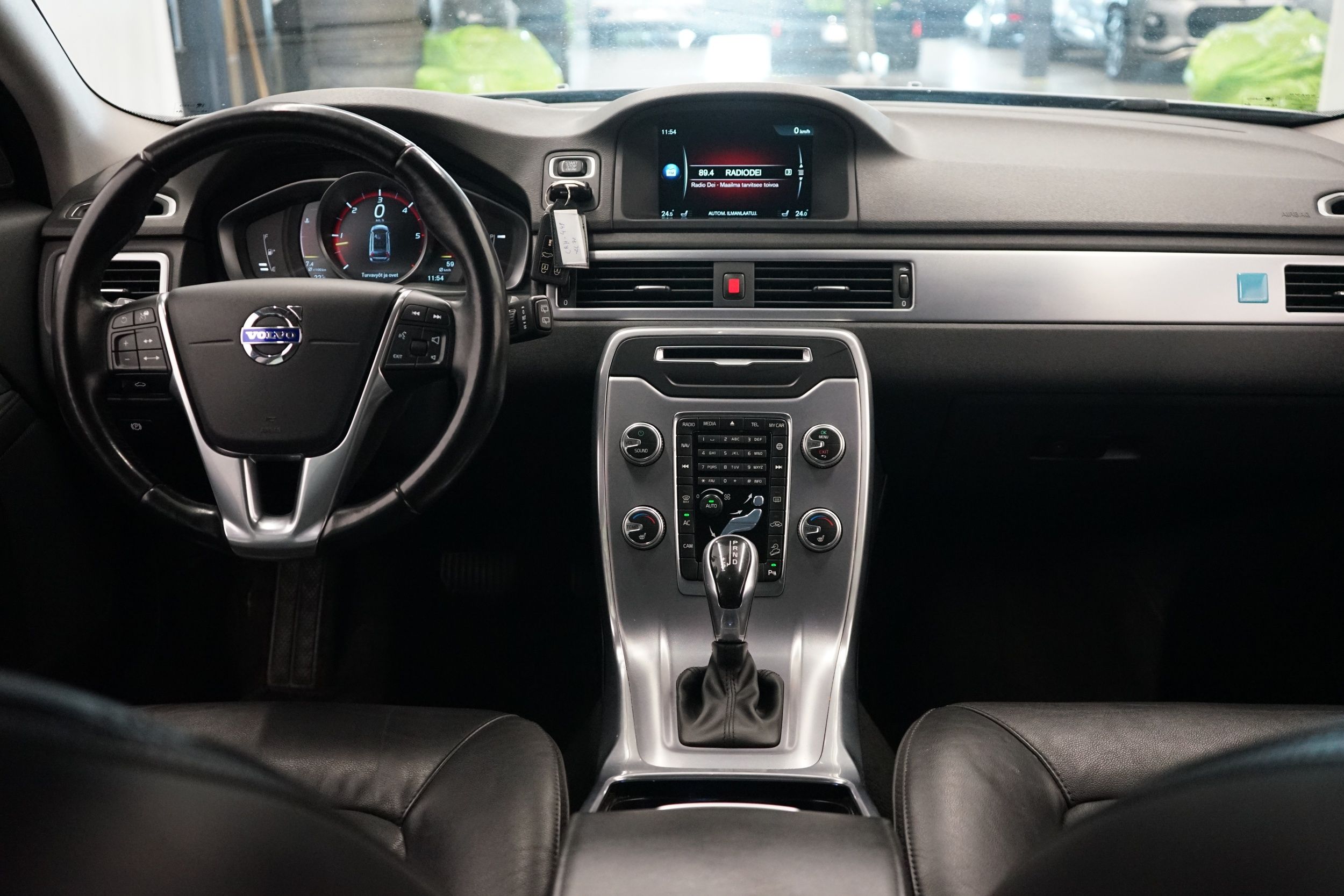 Volvo XC70 2015
