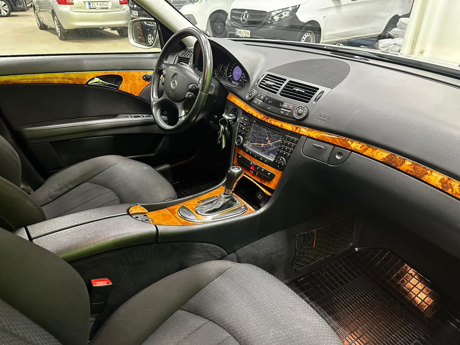 Mercedes-Benz E 2007