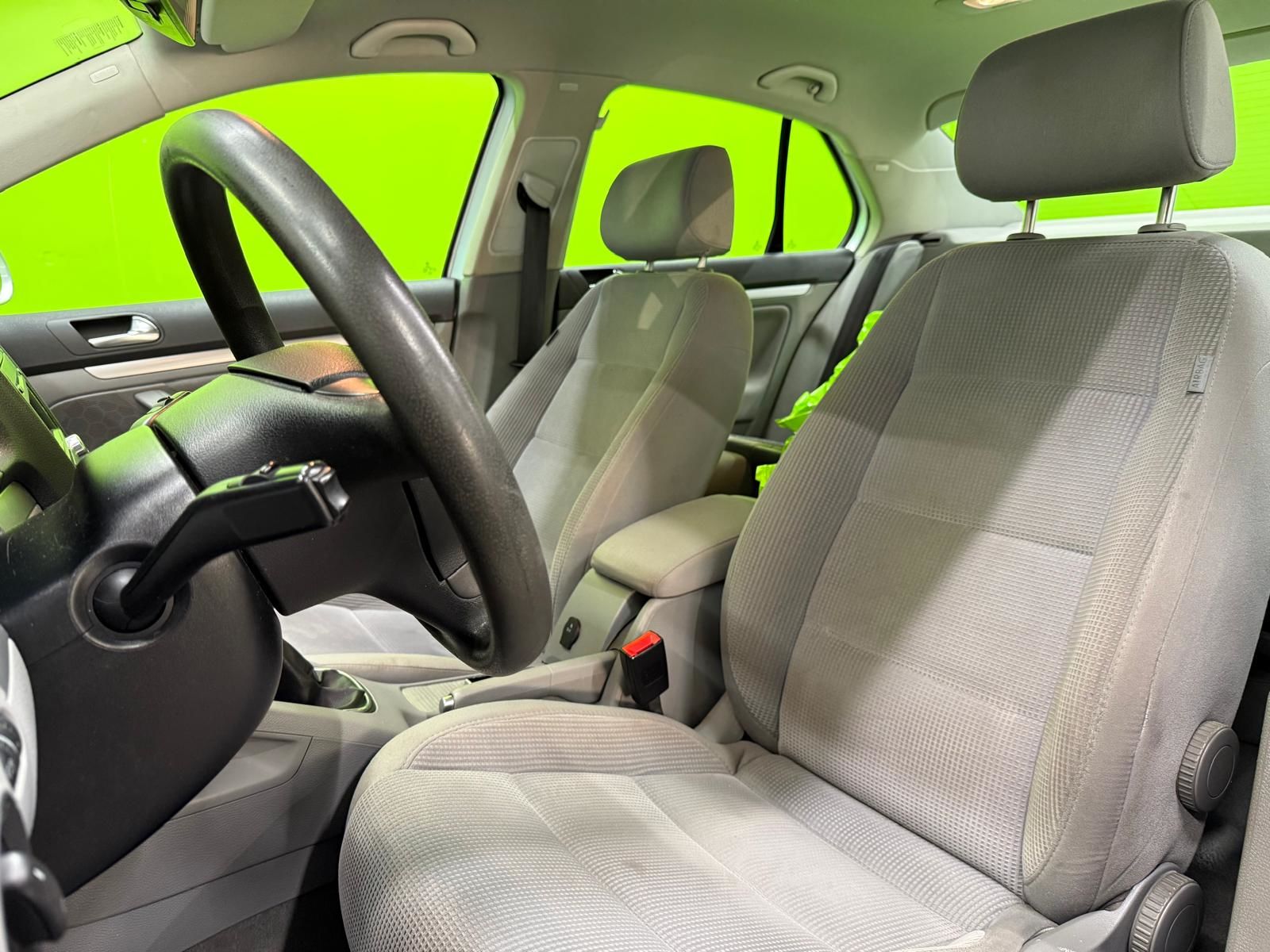 Volkswagen Jetta 2005