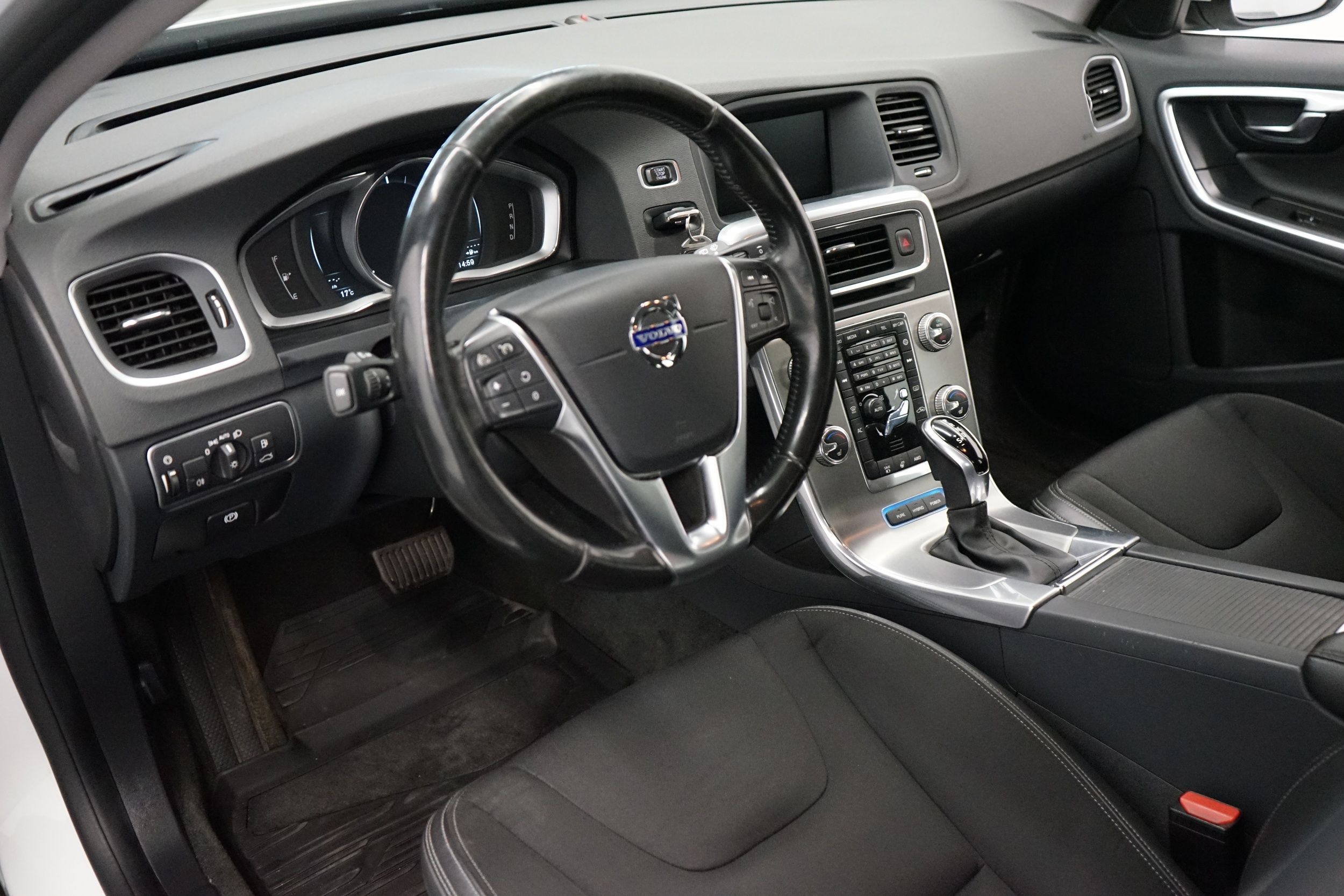 Volvo V60 2018