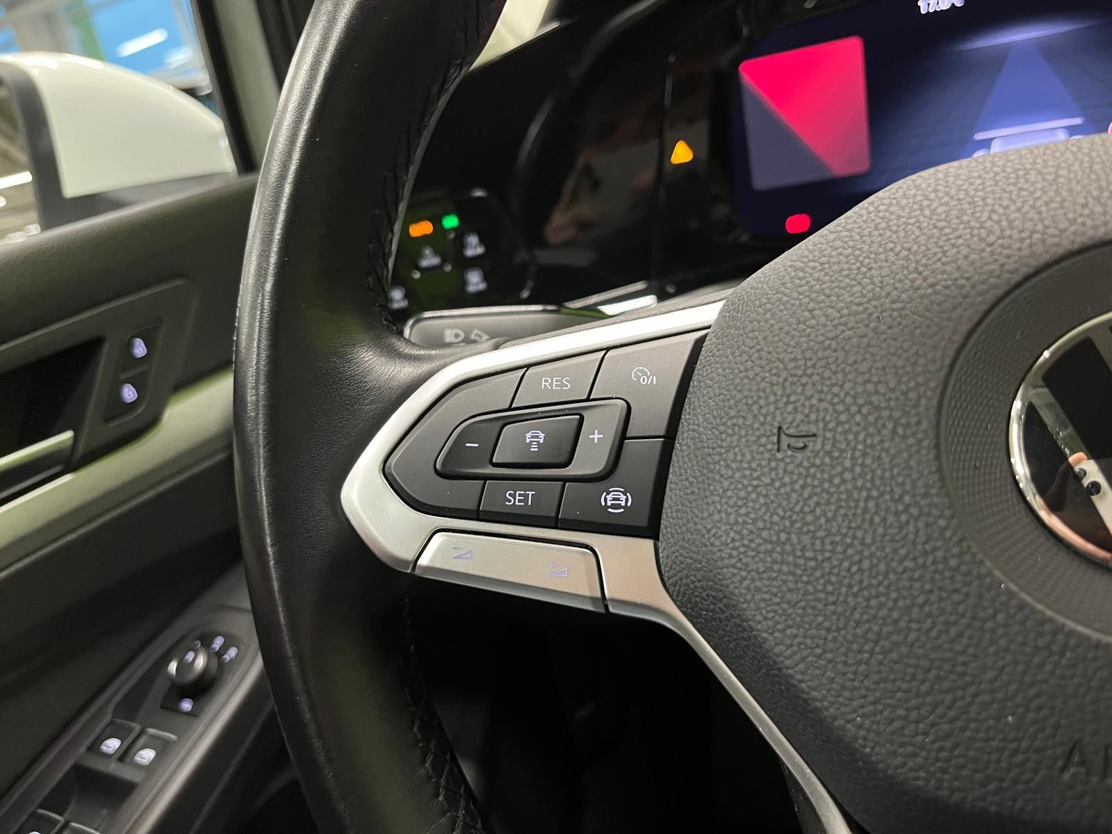 Volkswagen Golf 2021