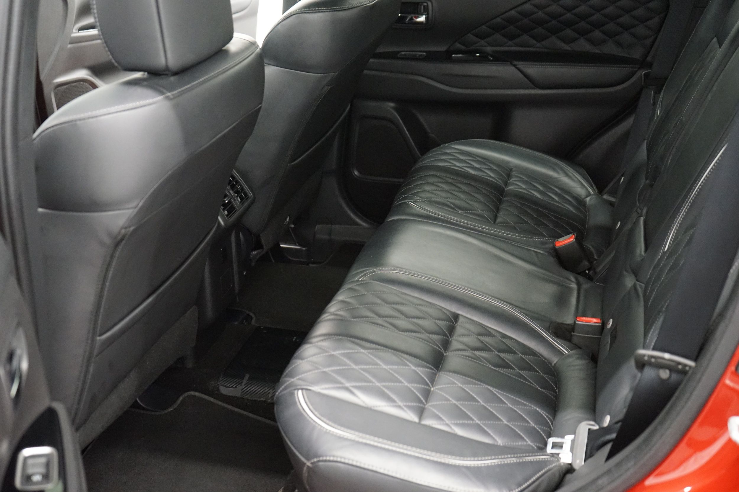 Mitsubishi Outlander PHEV 2019
