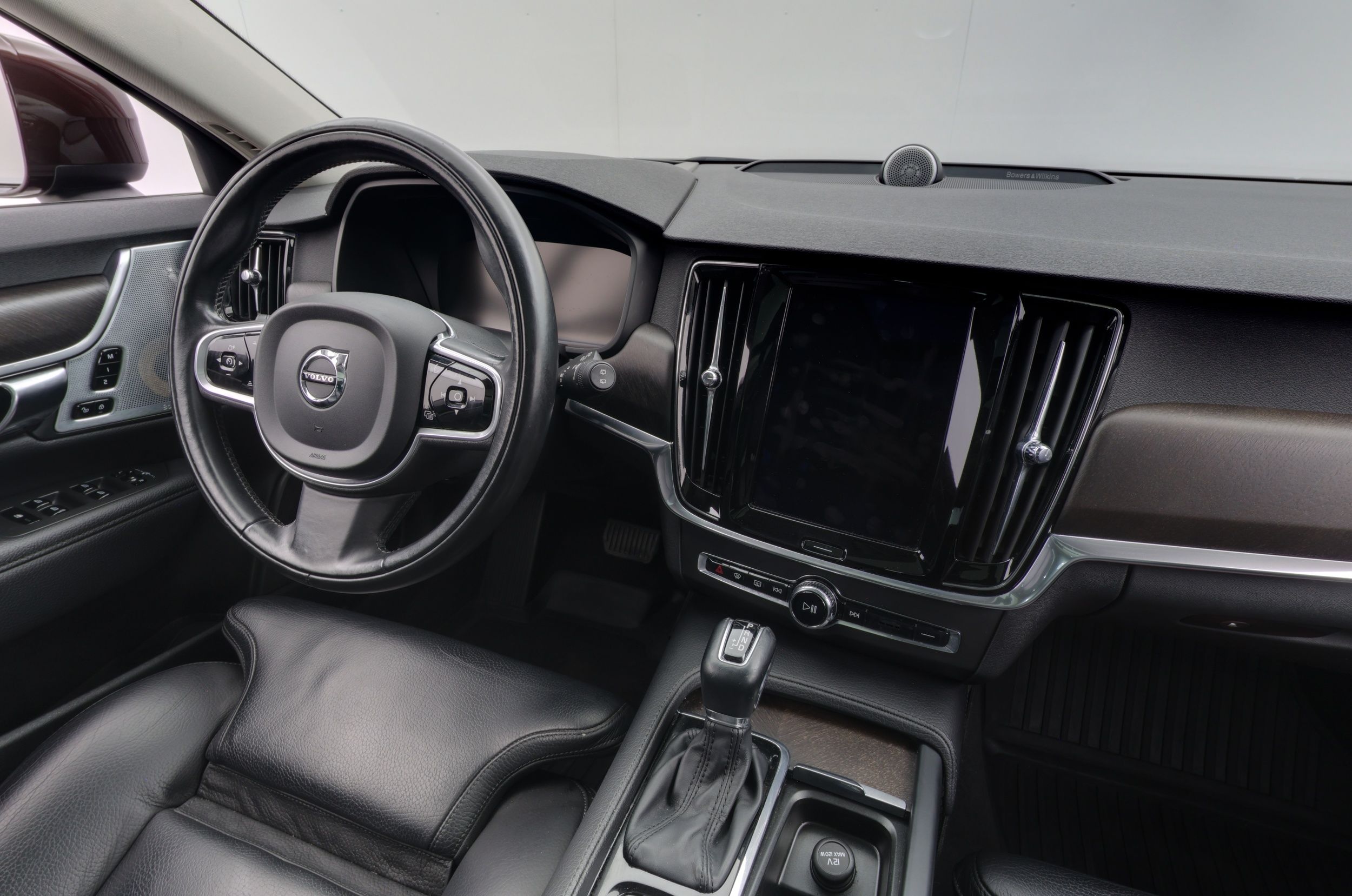 Volvo V90 Cross Country 2017