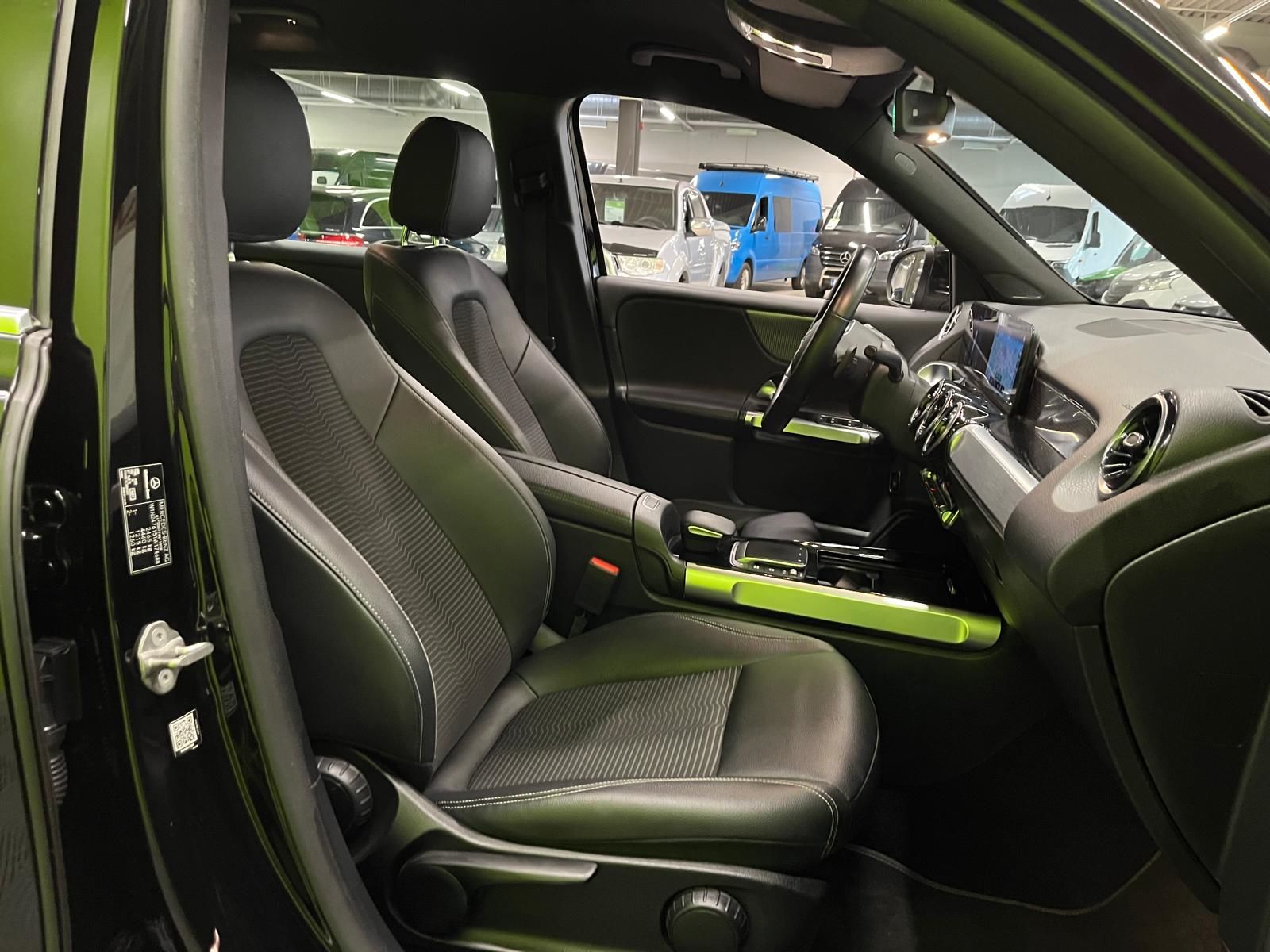 Mercedes-Benz GLB 2022