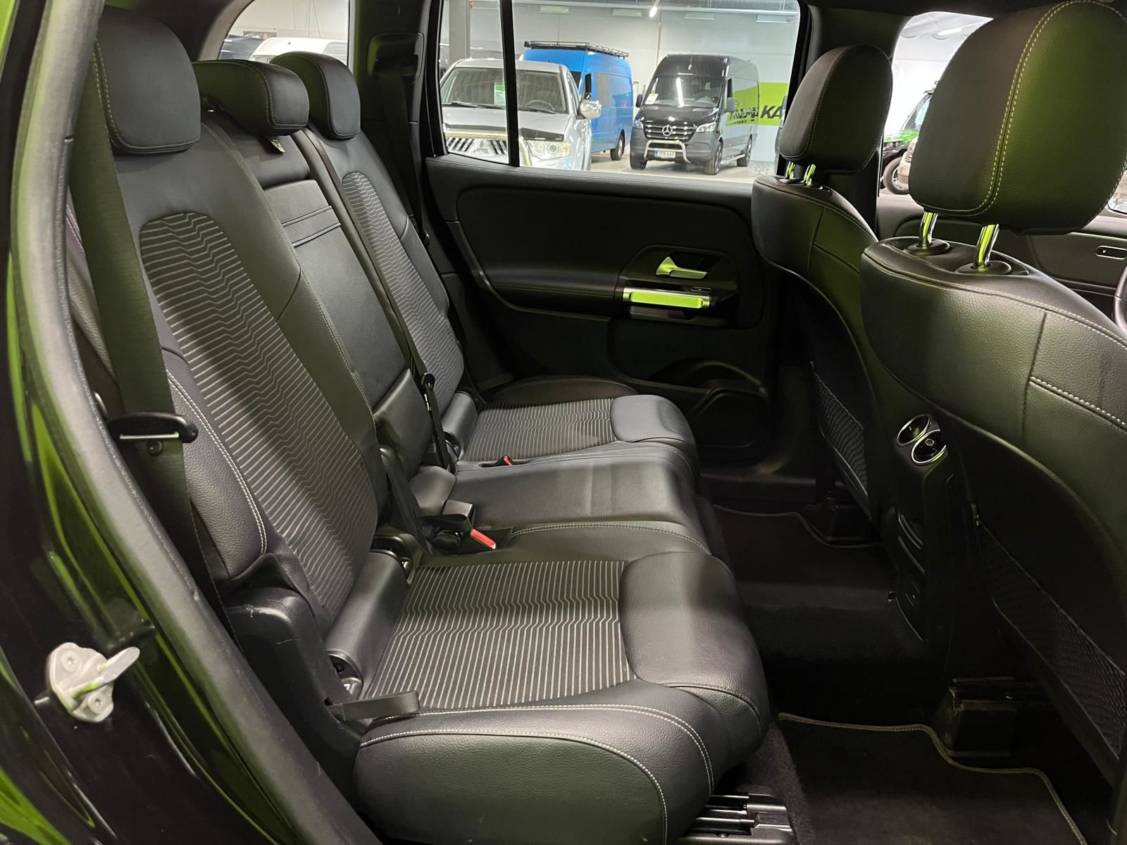 Mercedes-Benz GLB 2022