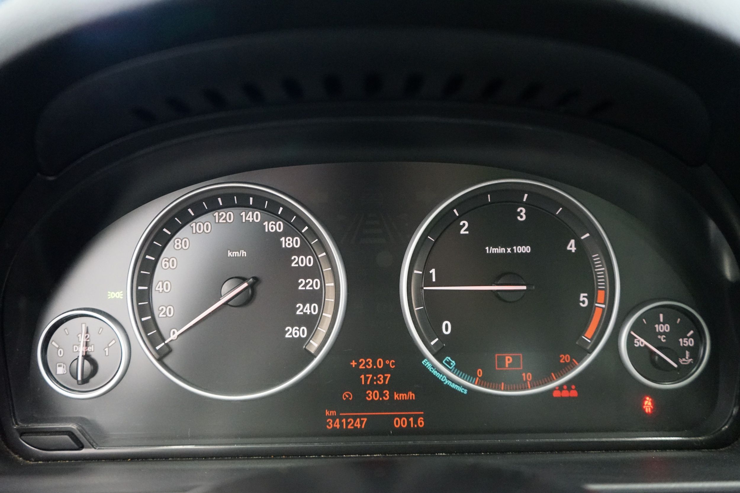 BMW 520 2011
