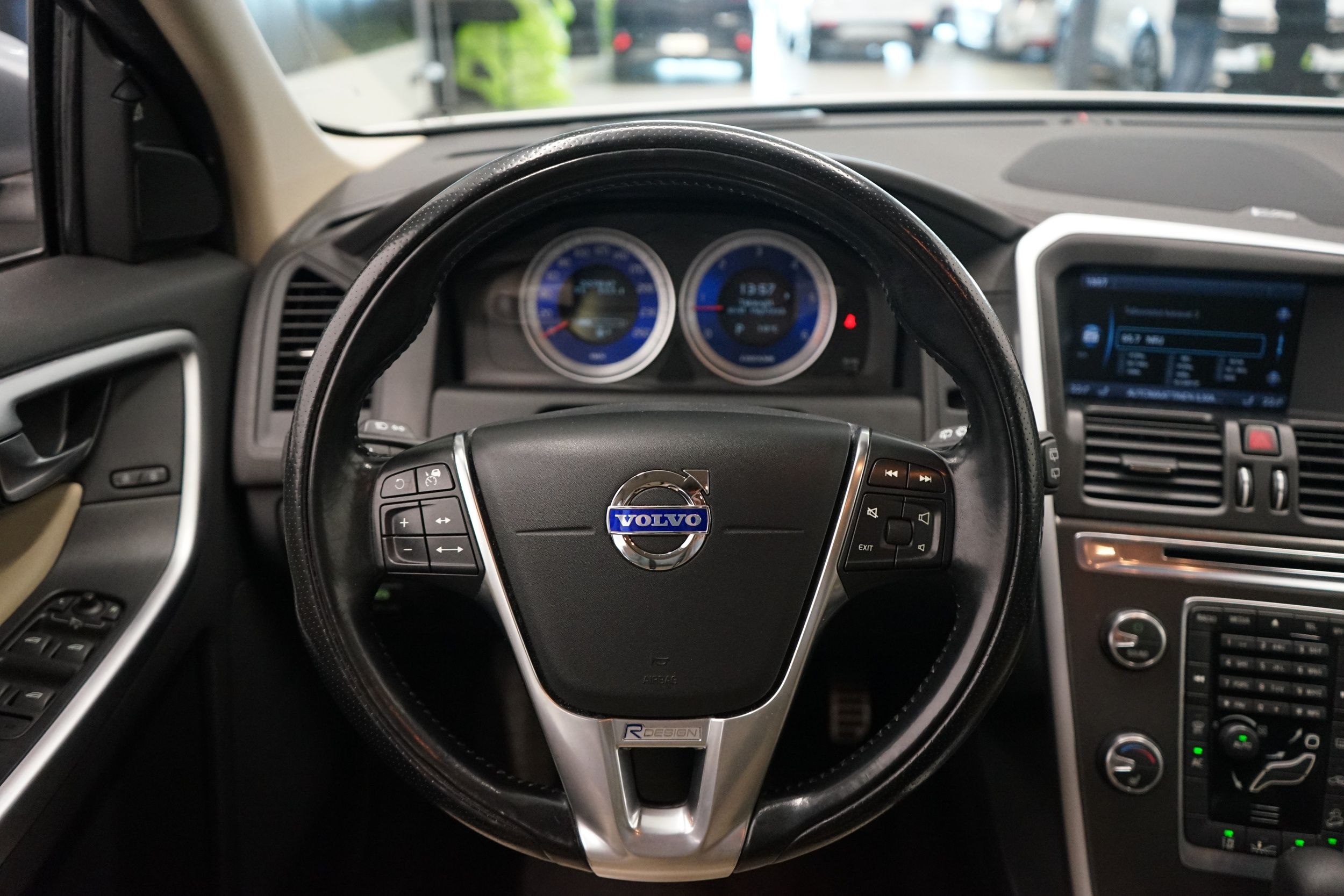 Volvo XC60 2011