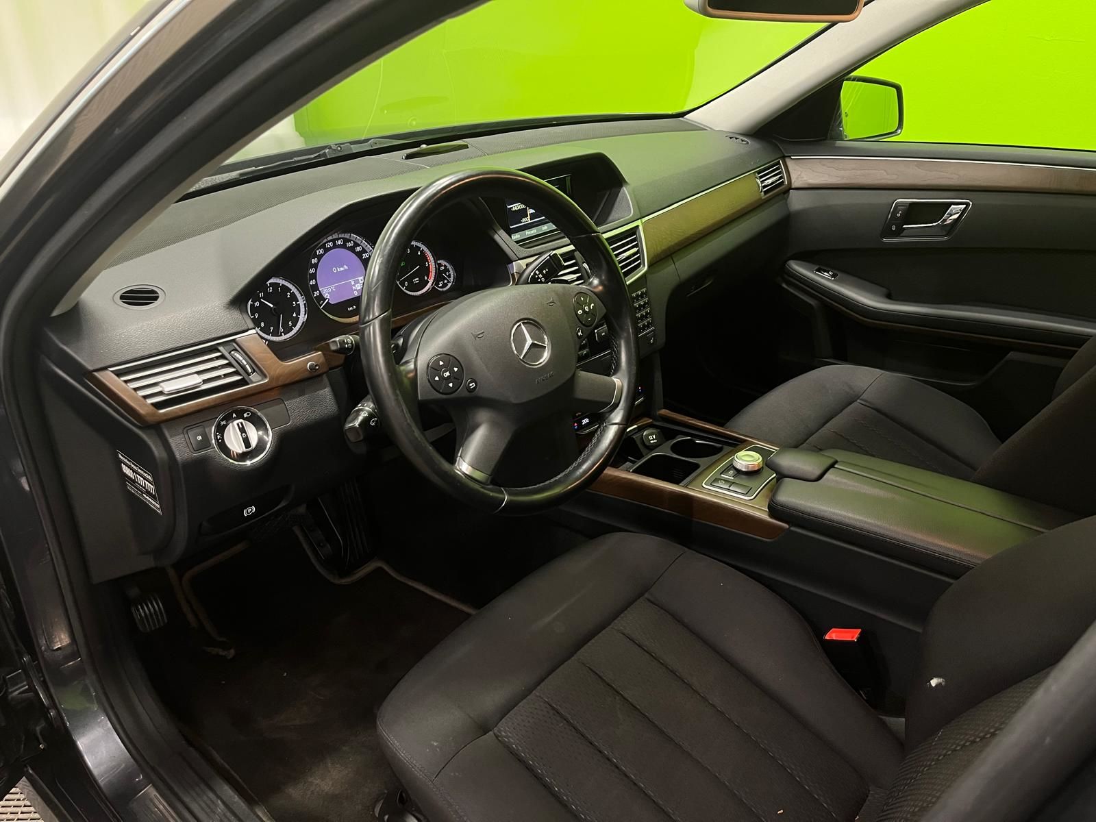 Mercedes-Benz E 2010