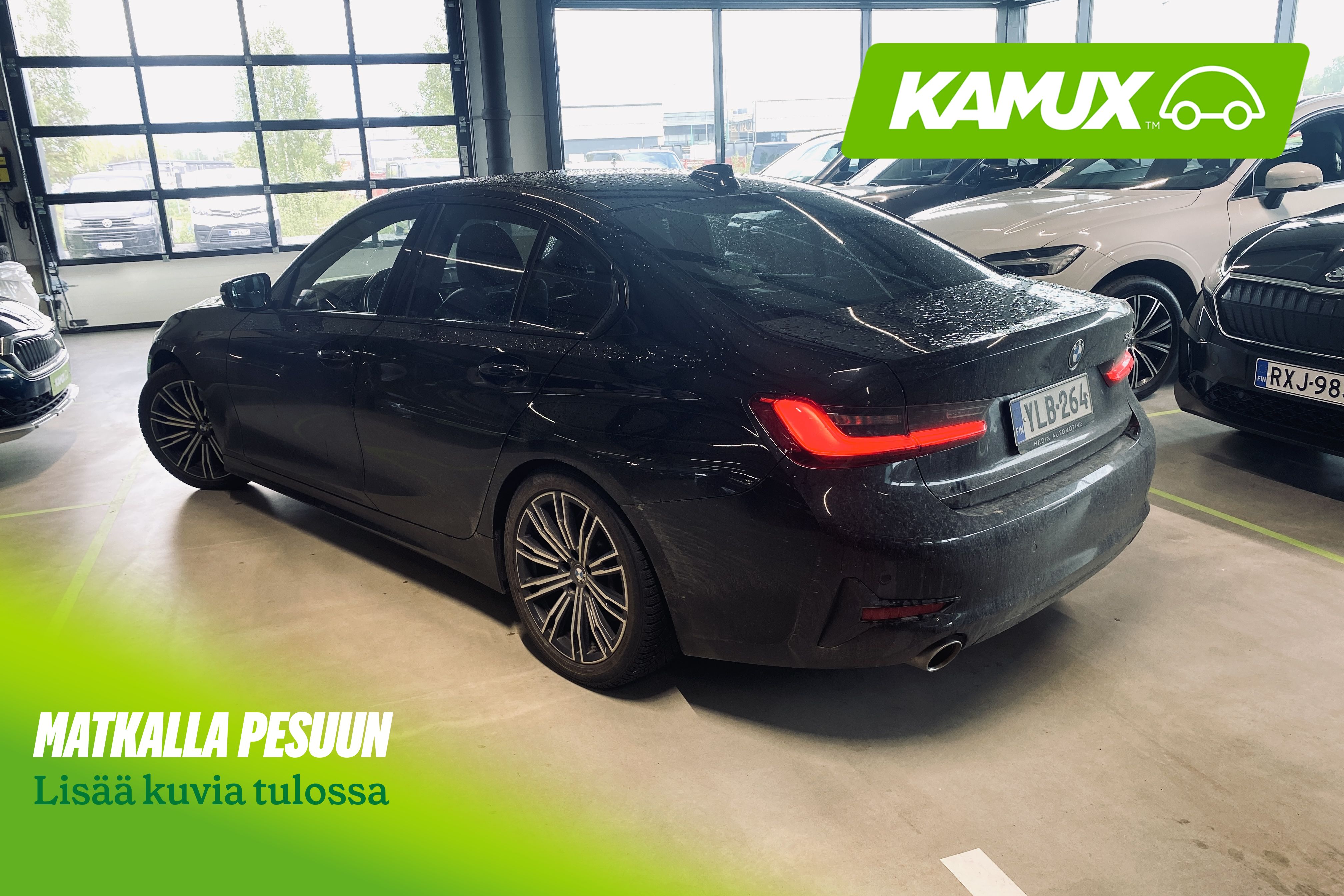BMW 330 2019