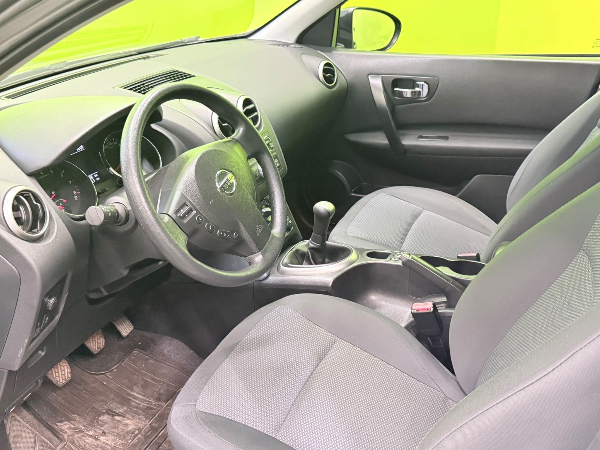 Nissan Qashqai+2 2010