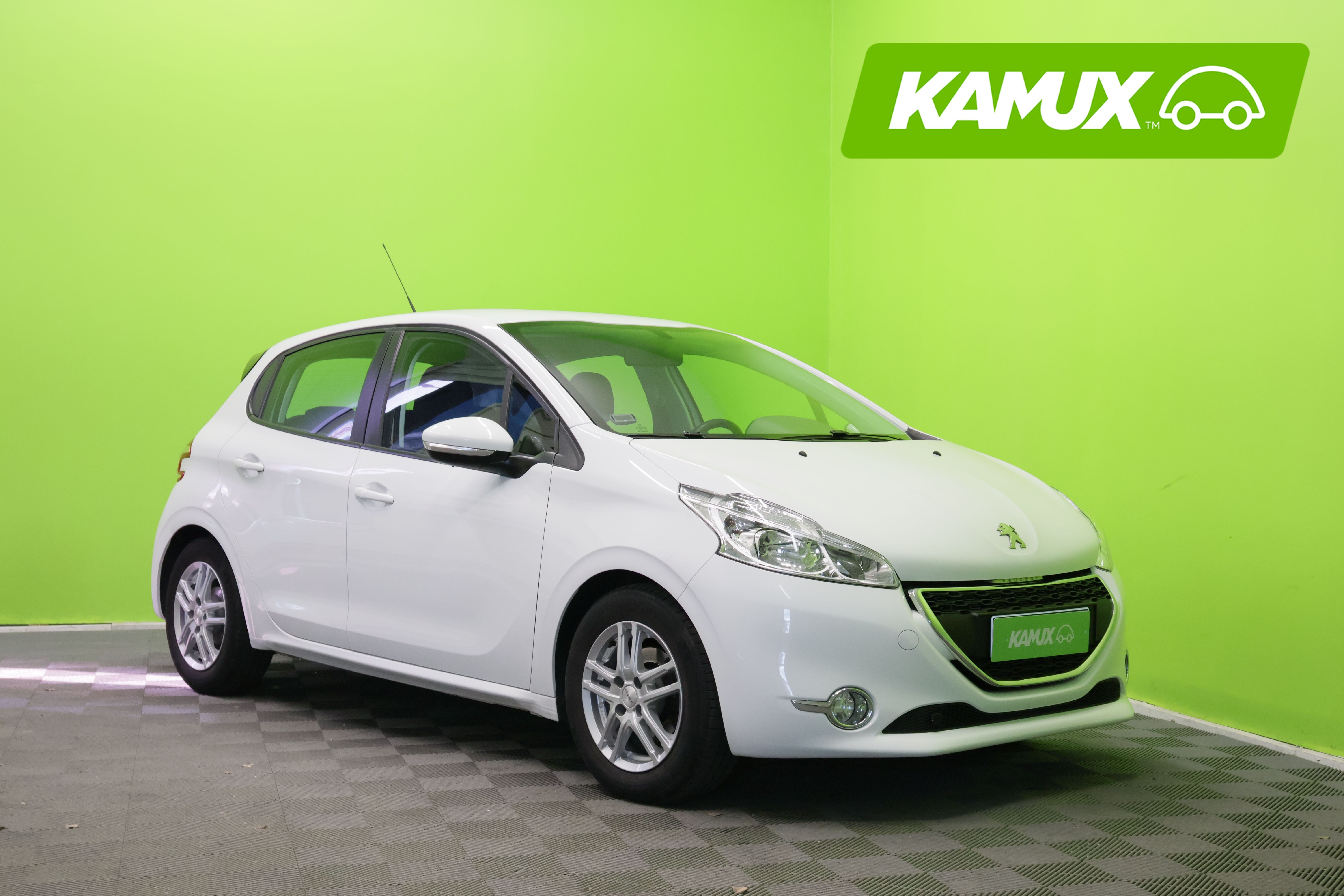 Peugeot 208 2015