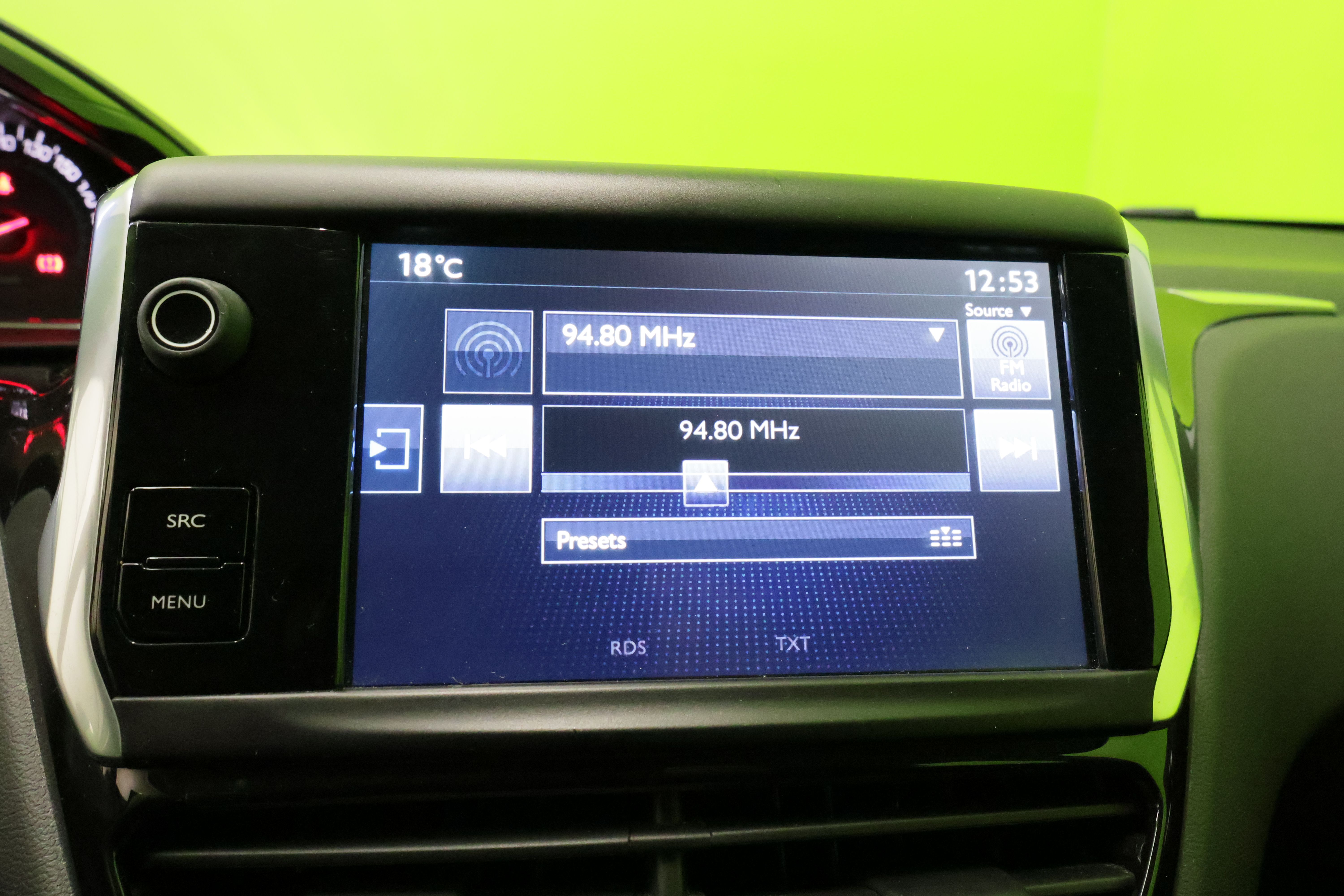 Peugeot 208 2015