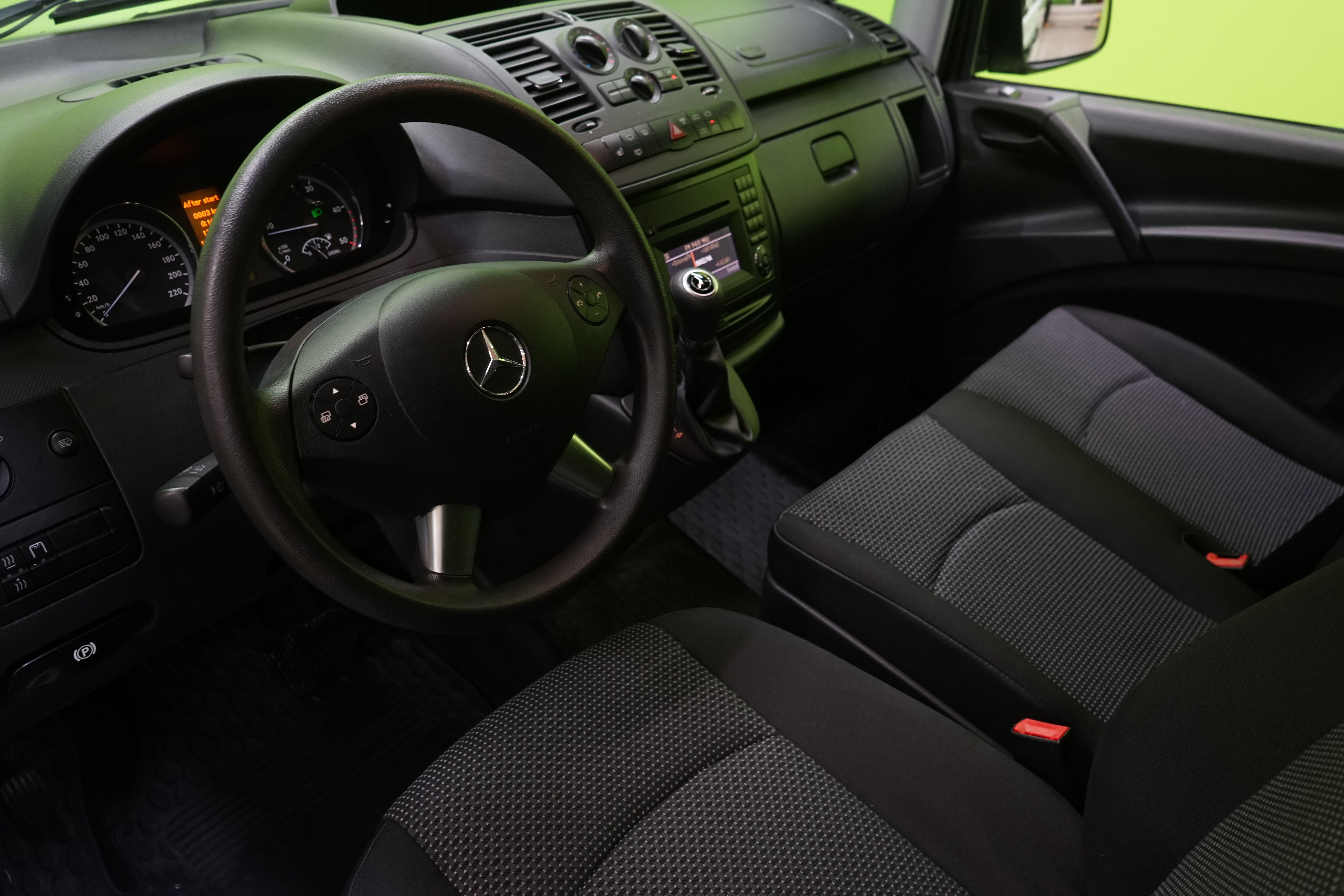 Mercedes-Benz Vito 2013