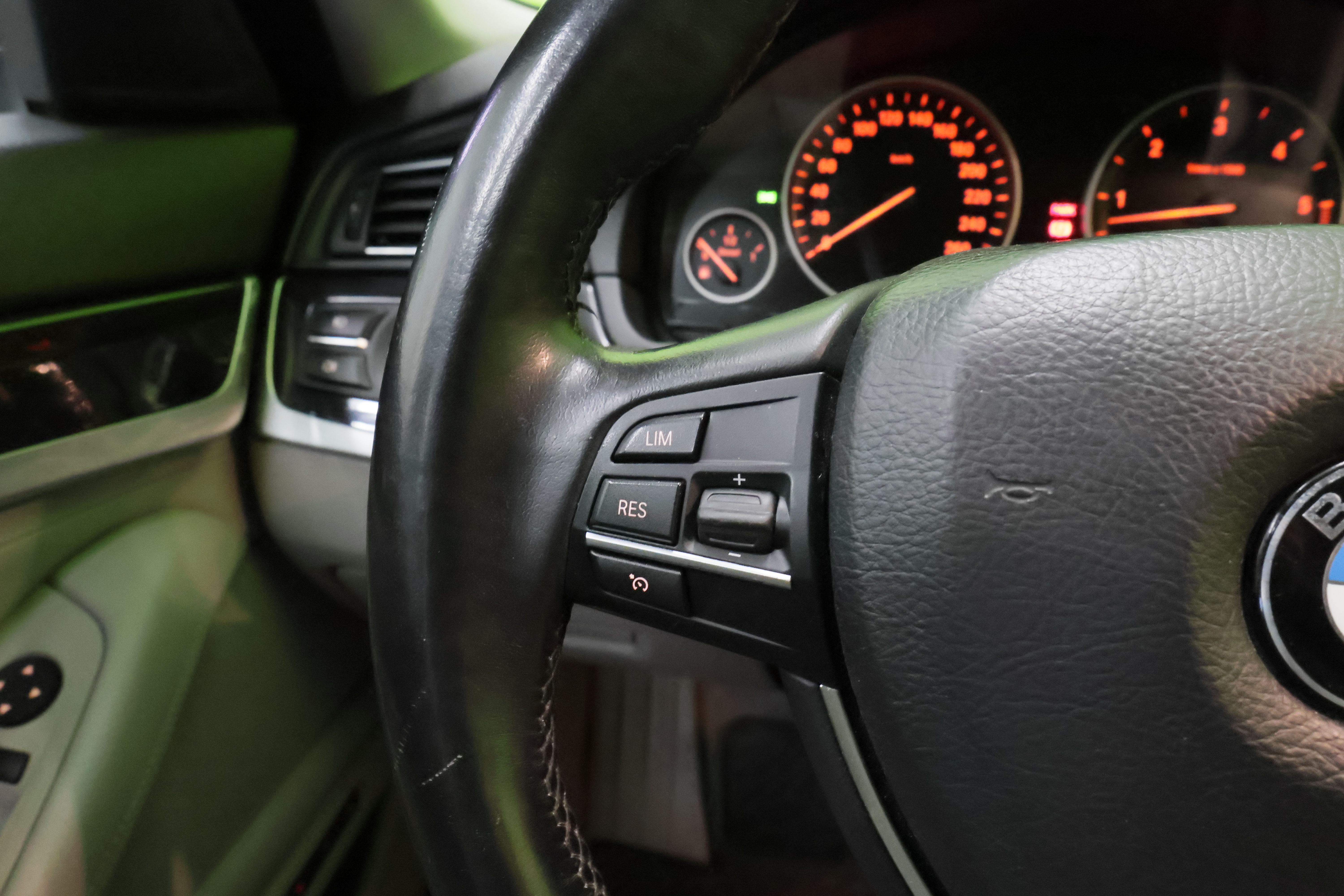 BMW 530 2012
