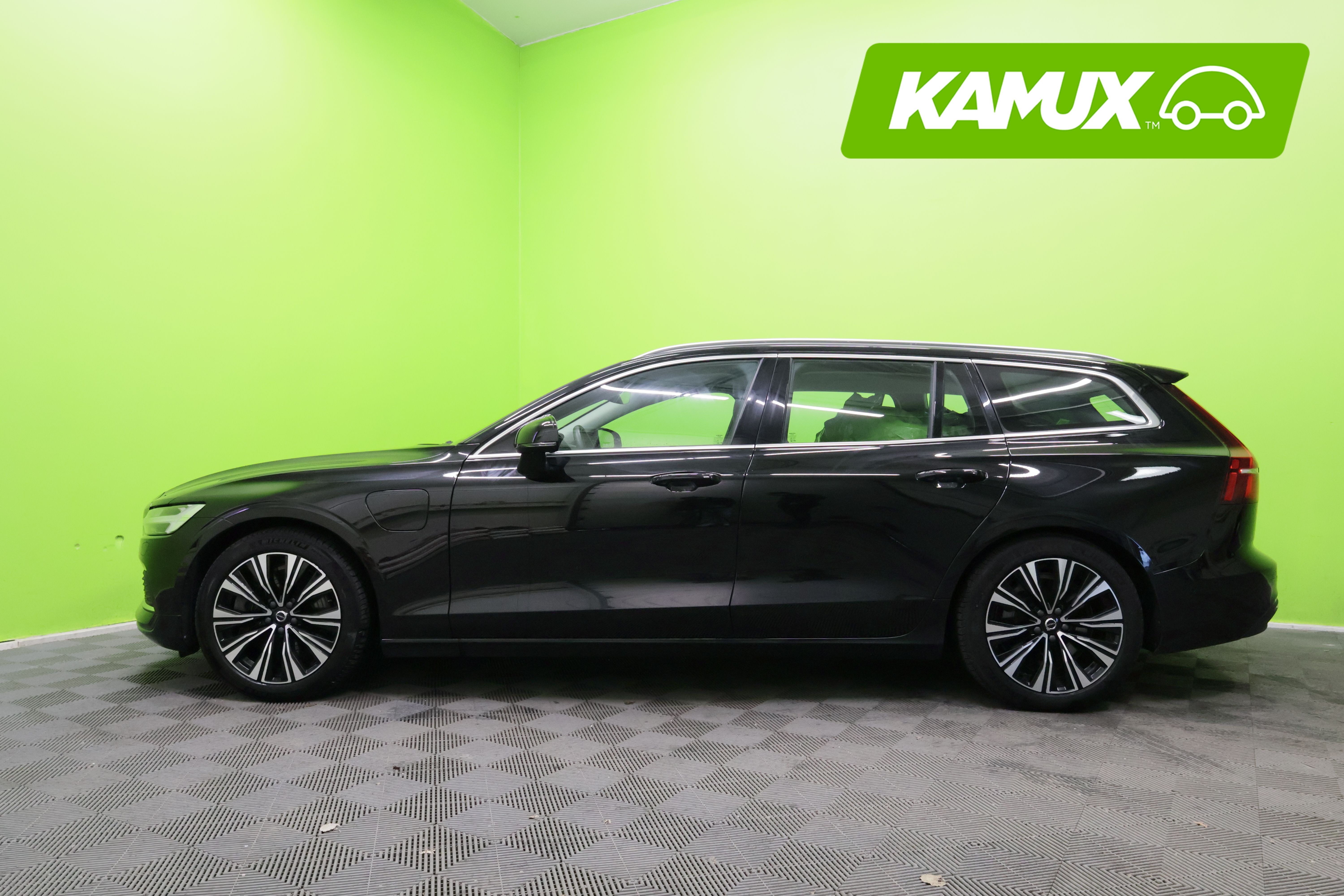 Volvo V60 2024