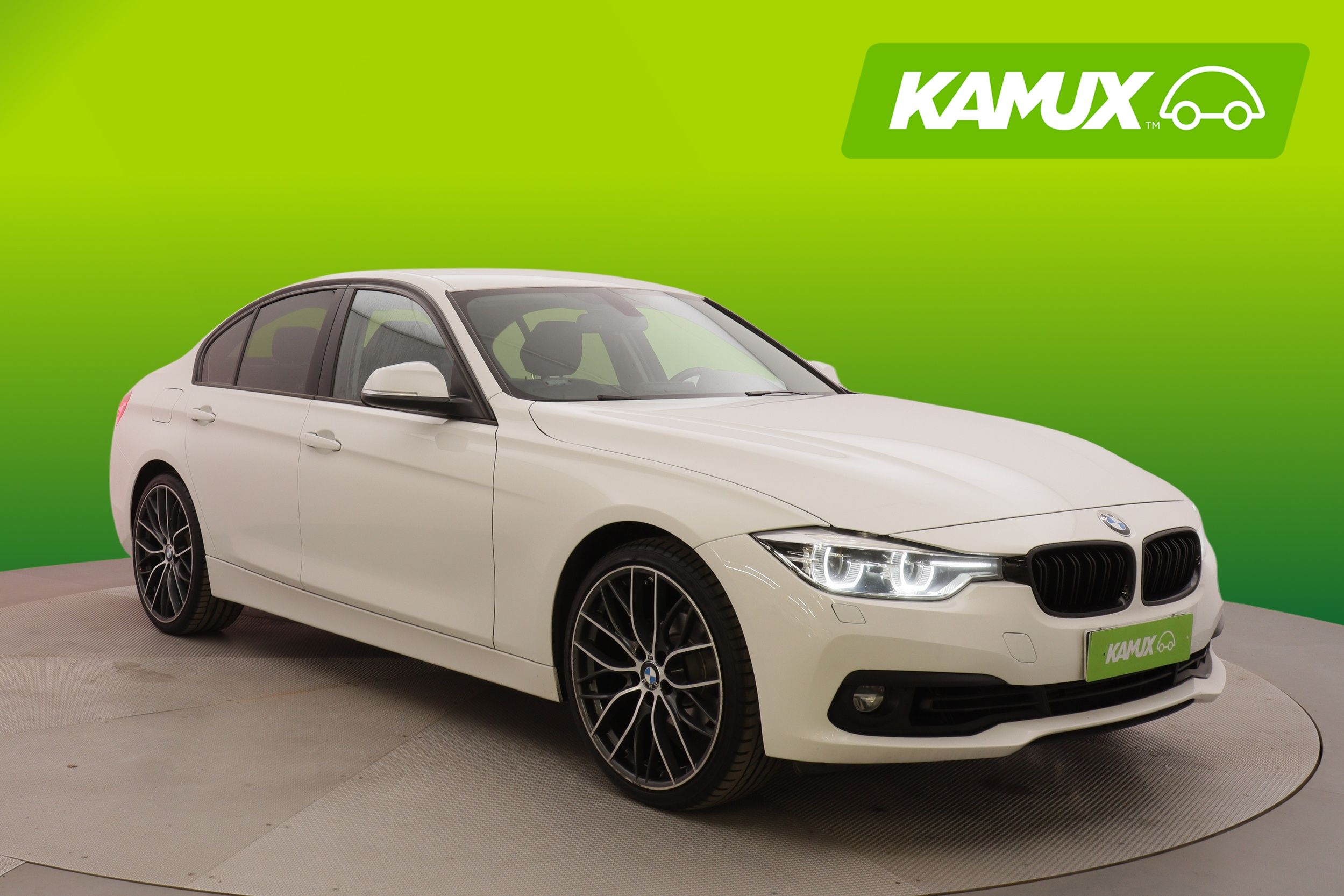 BMW 318 2018