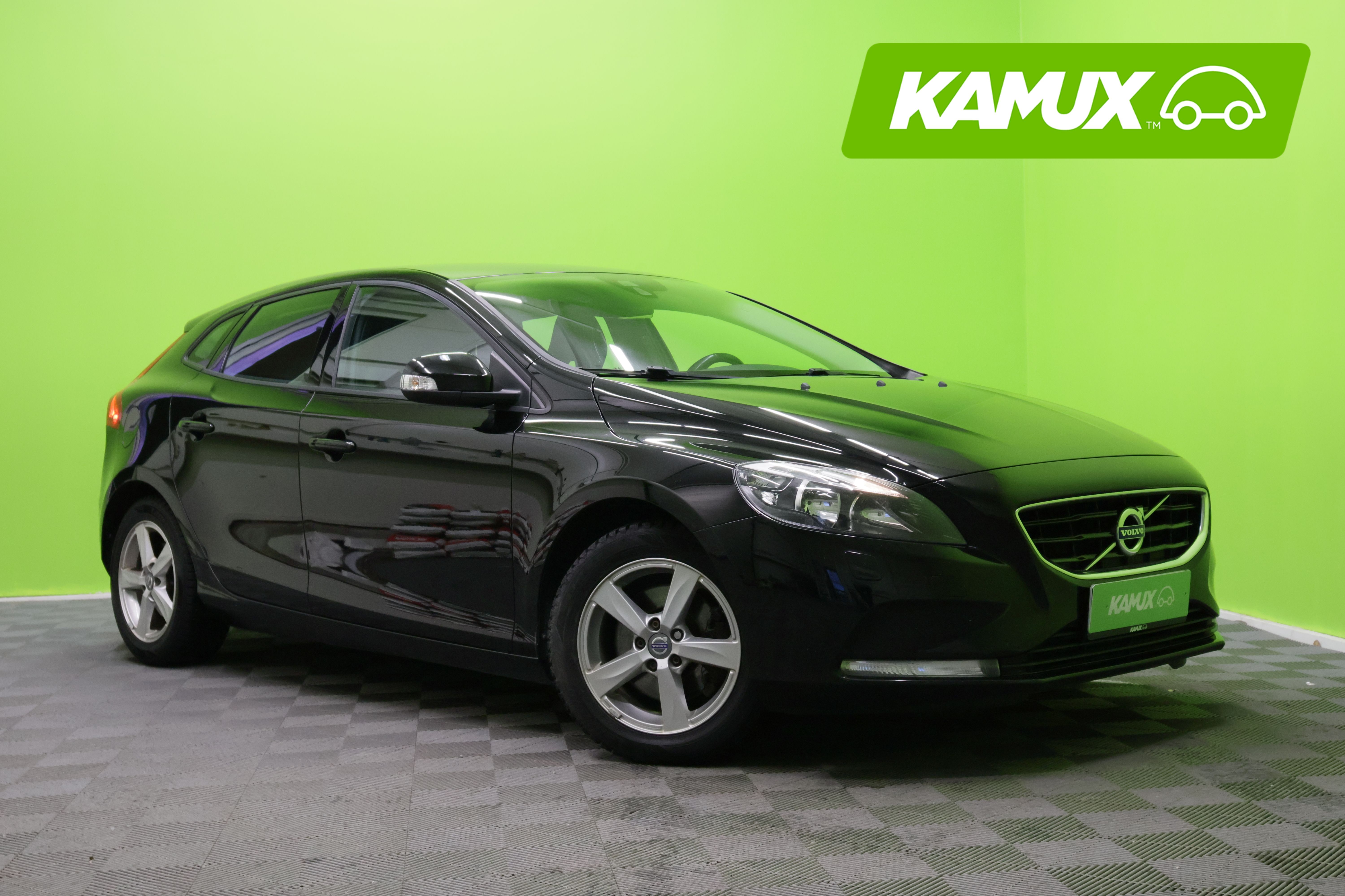 Volvo V40 2015