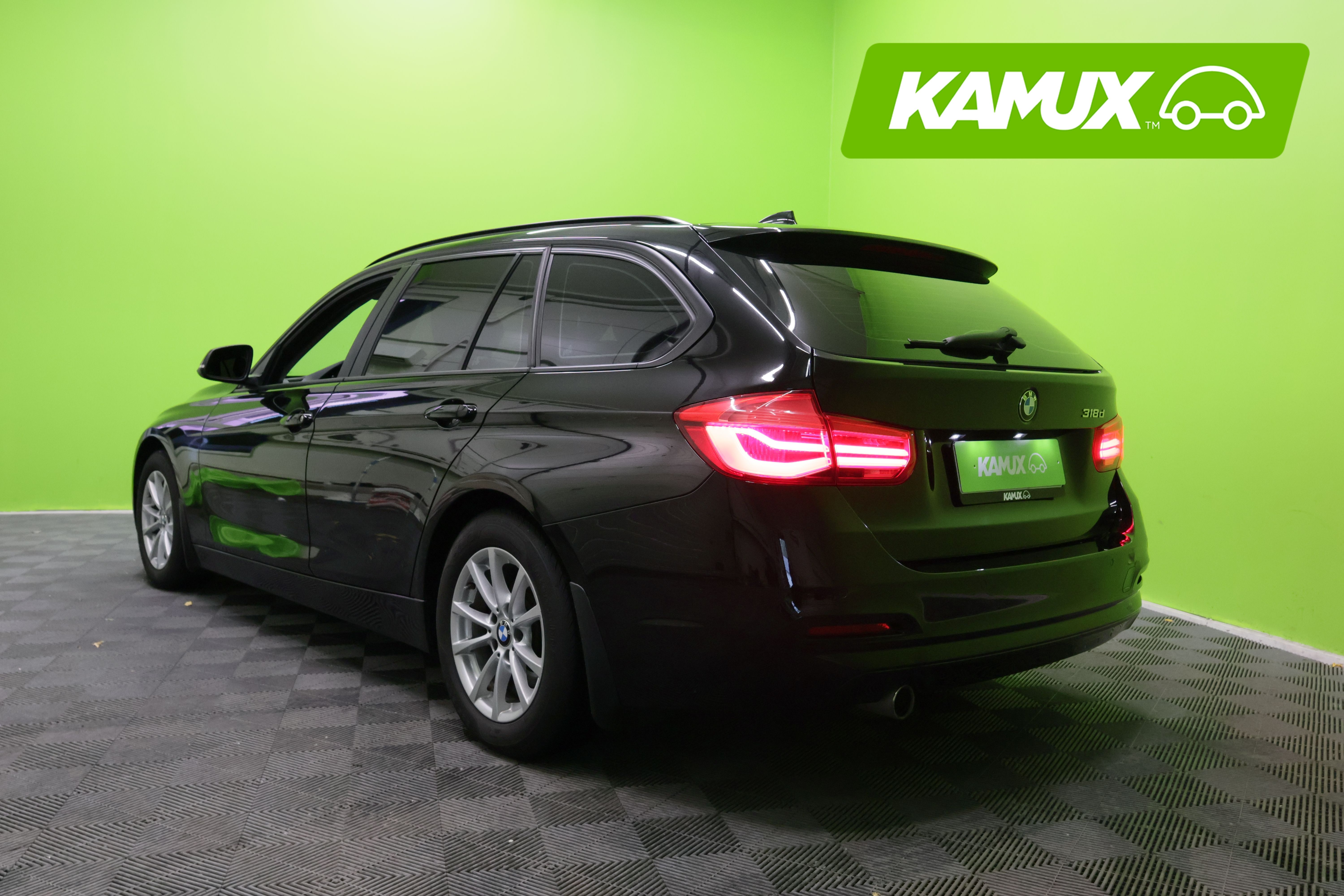 BMW 318 2017
