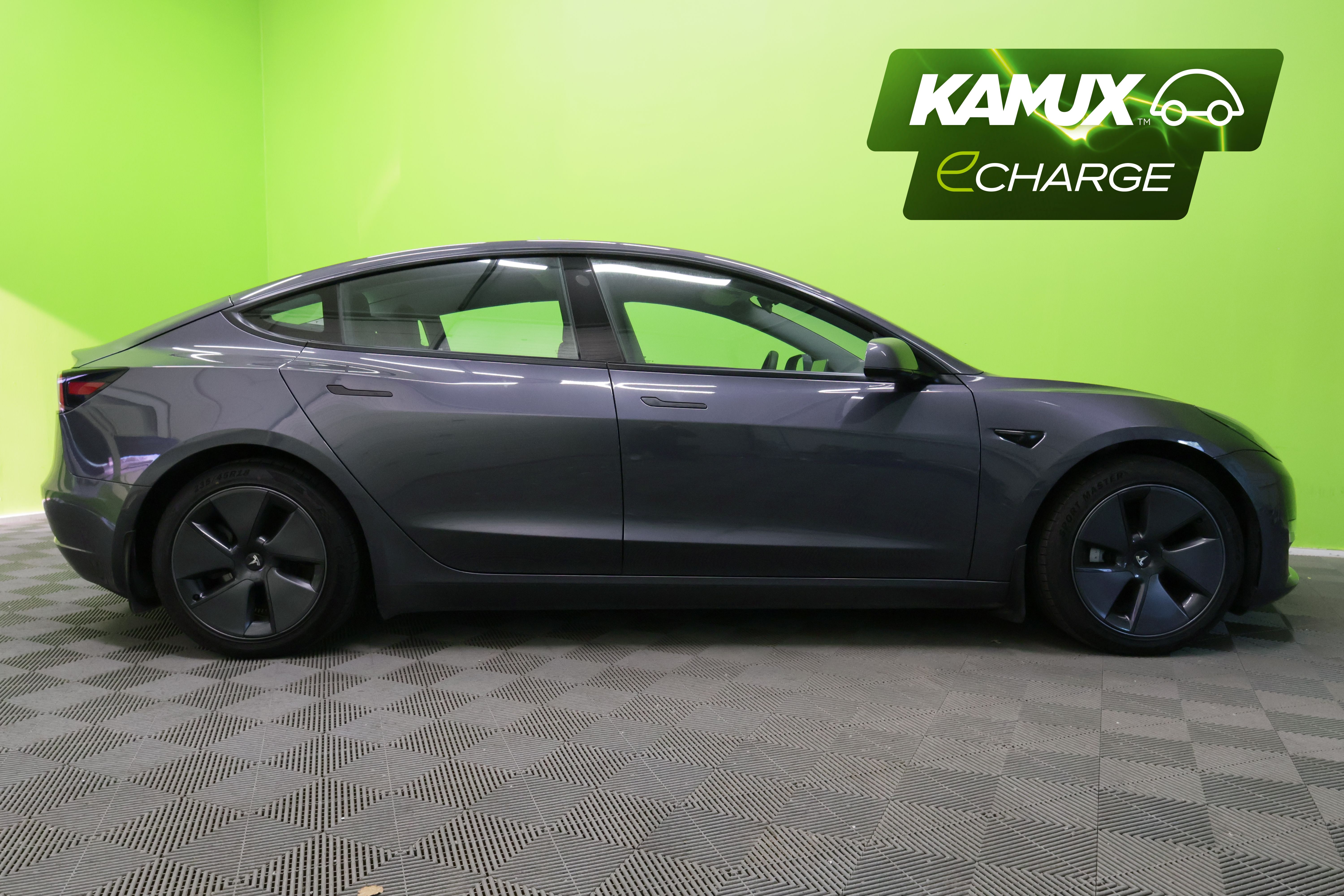 Tesla Model 3 2021