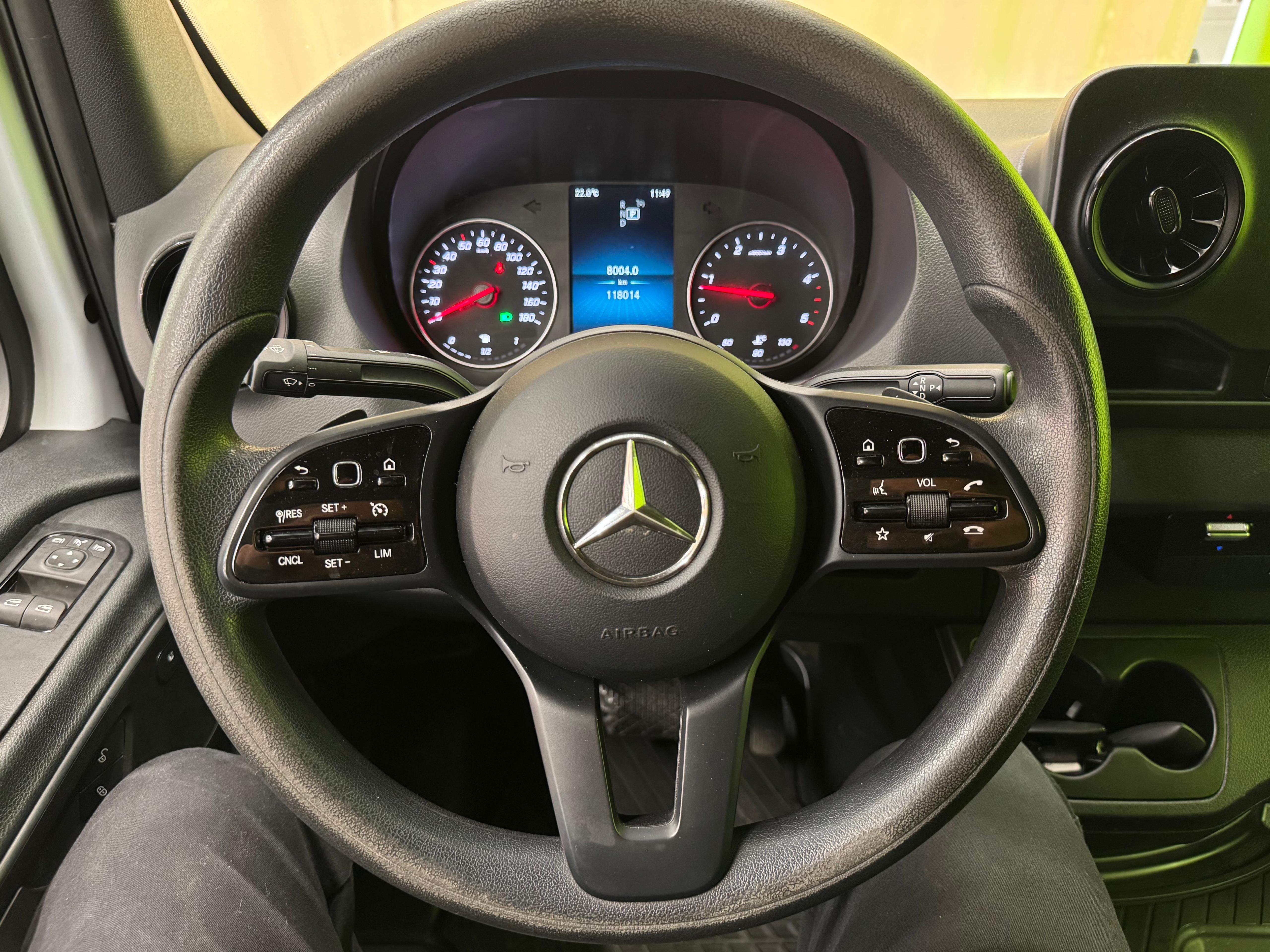 Mercedes-Benz Sprinter 2021