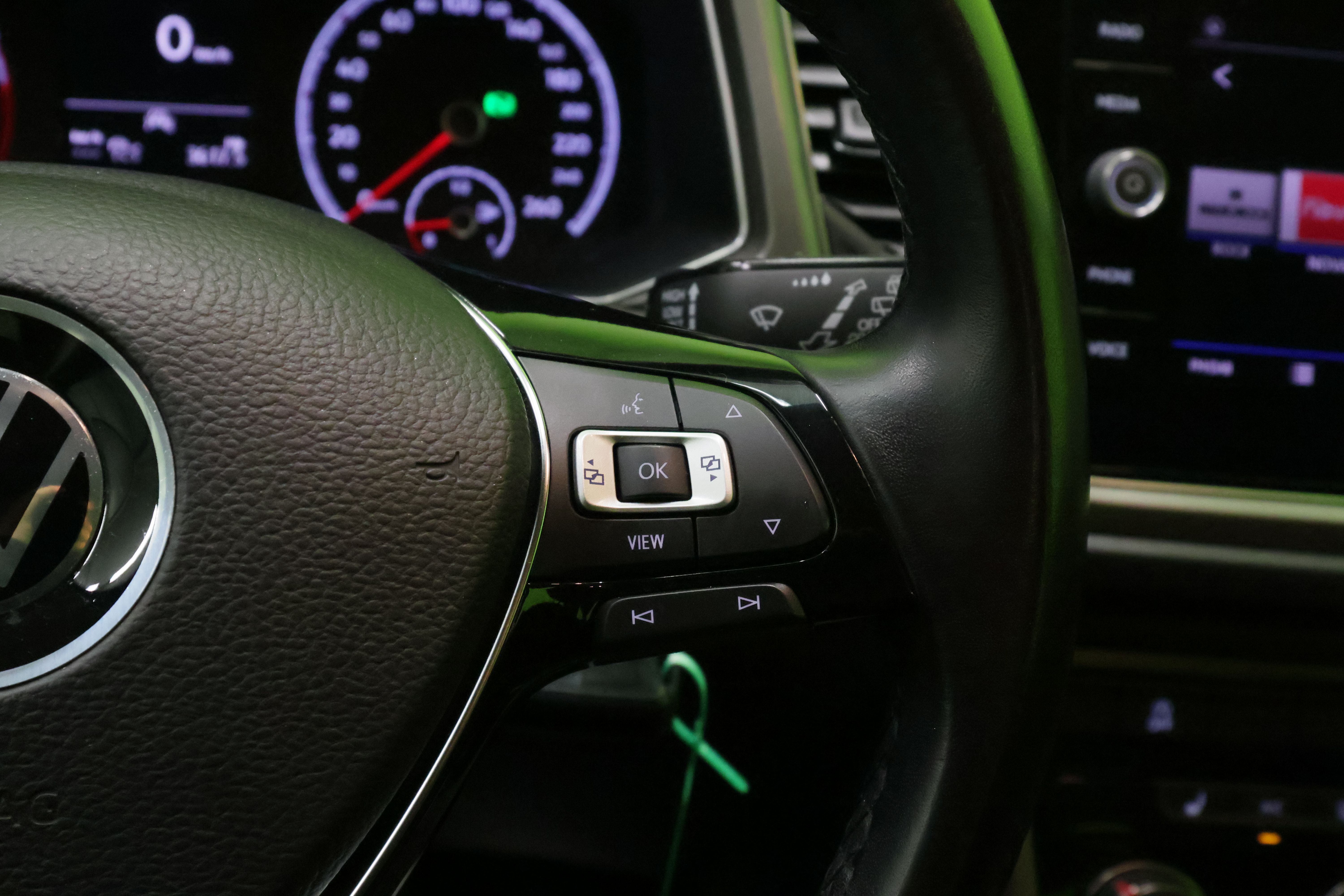 Volkswagen T-Roc 2021