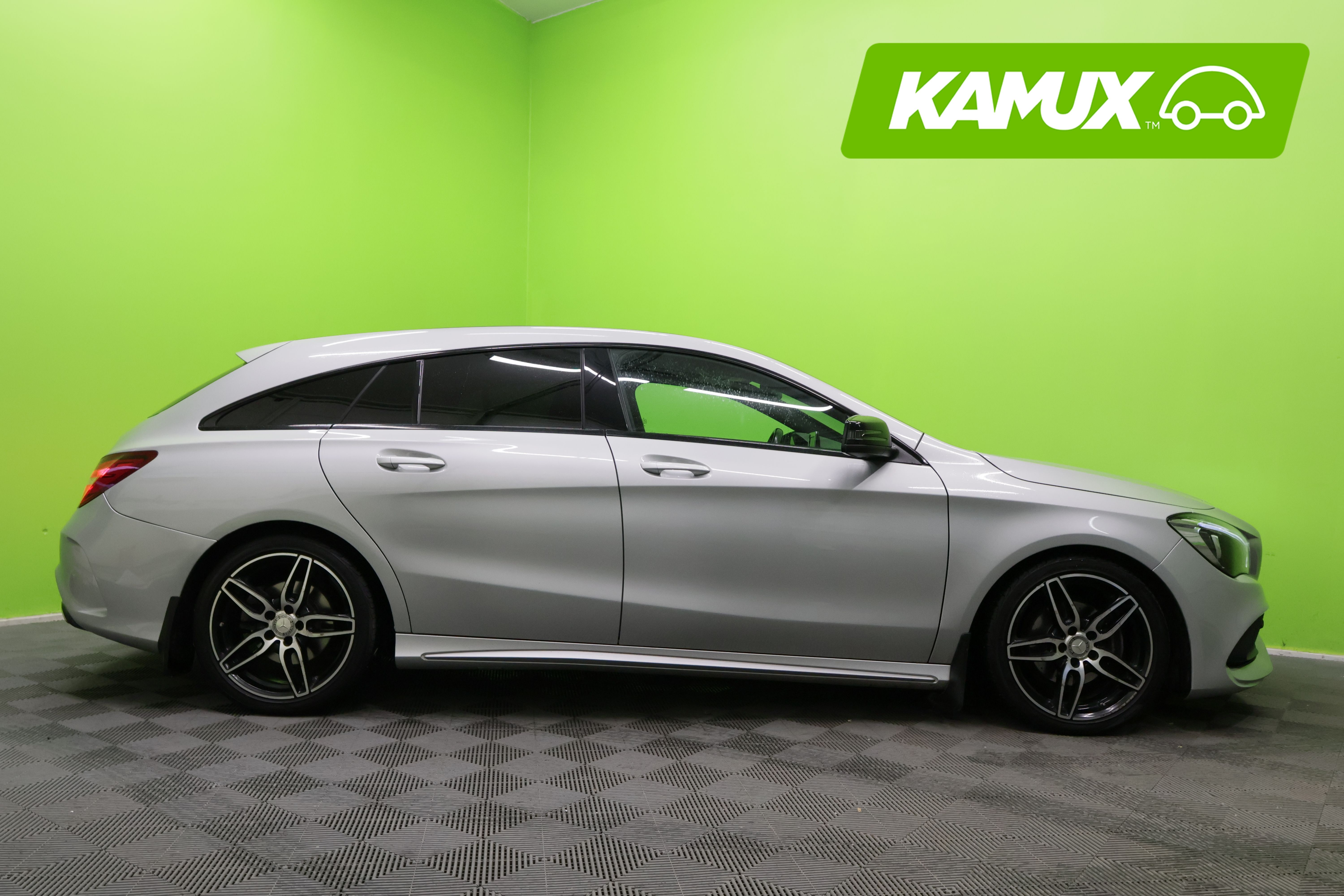 Mercedes-Benz CLA 2017