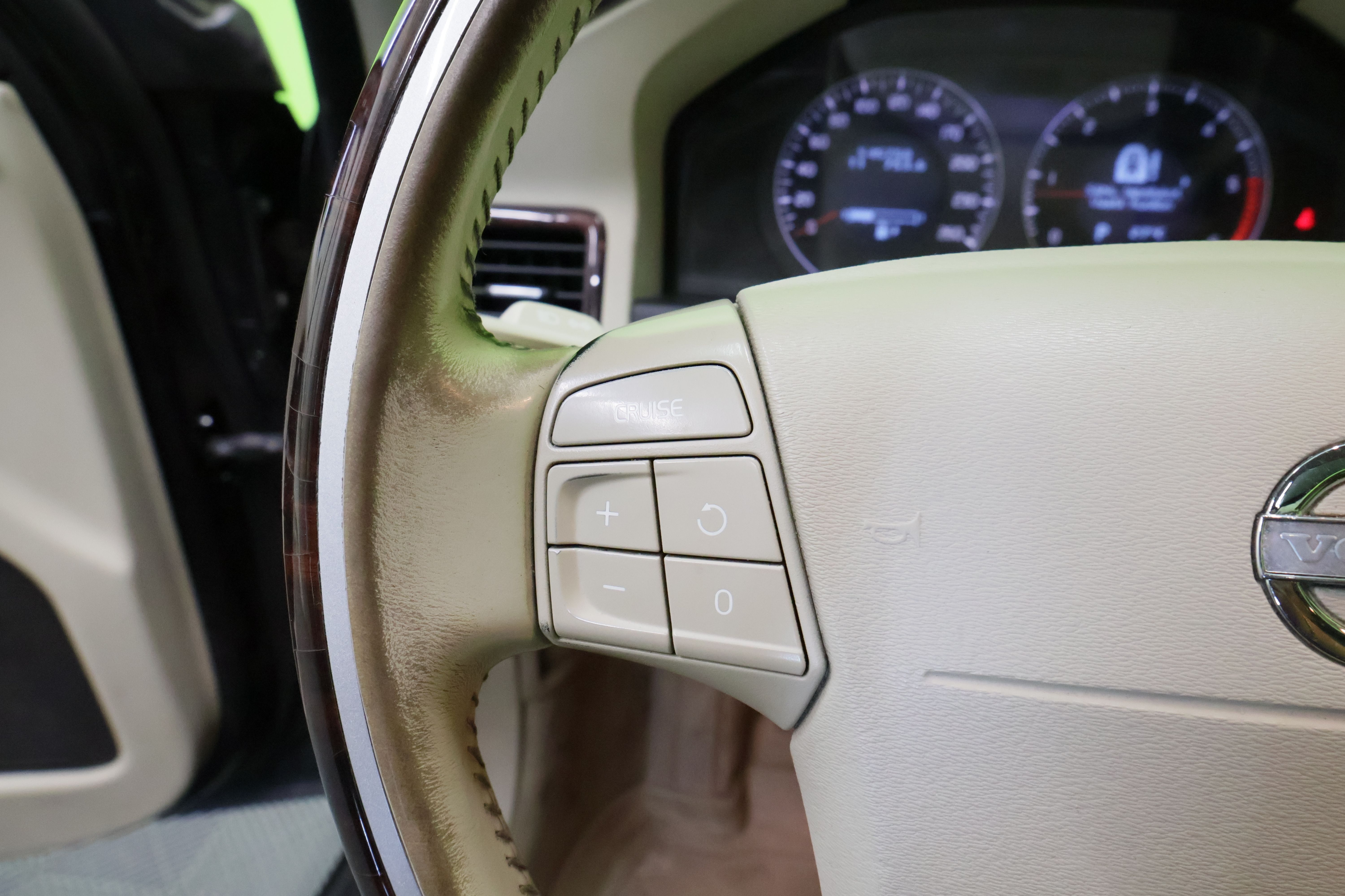 Volvo XC70 2008