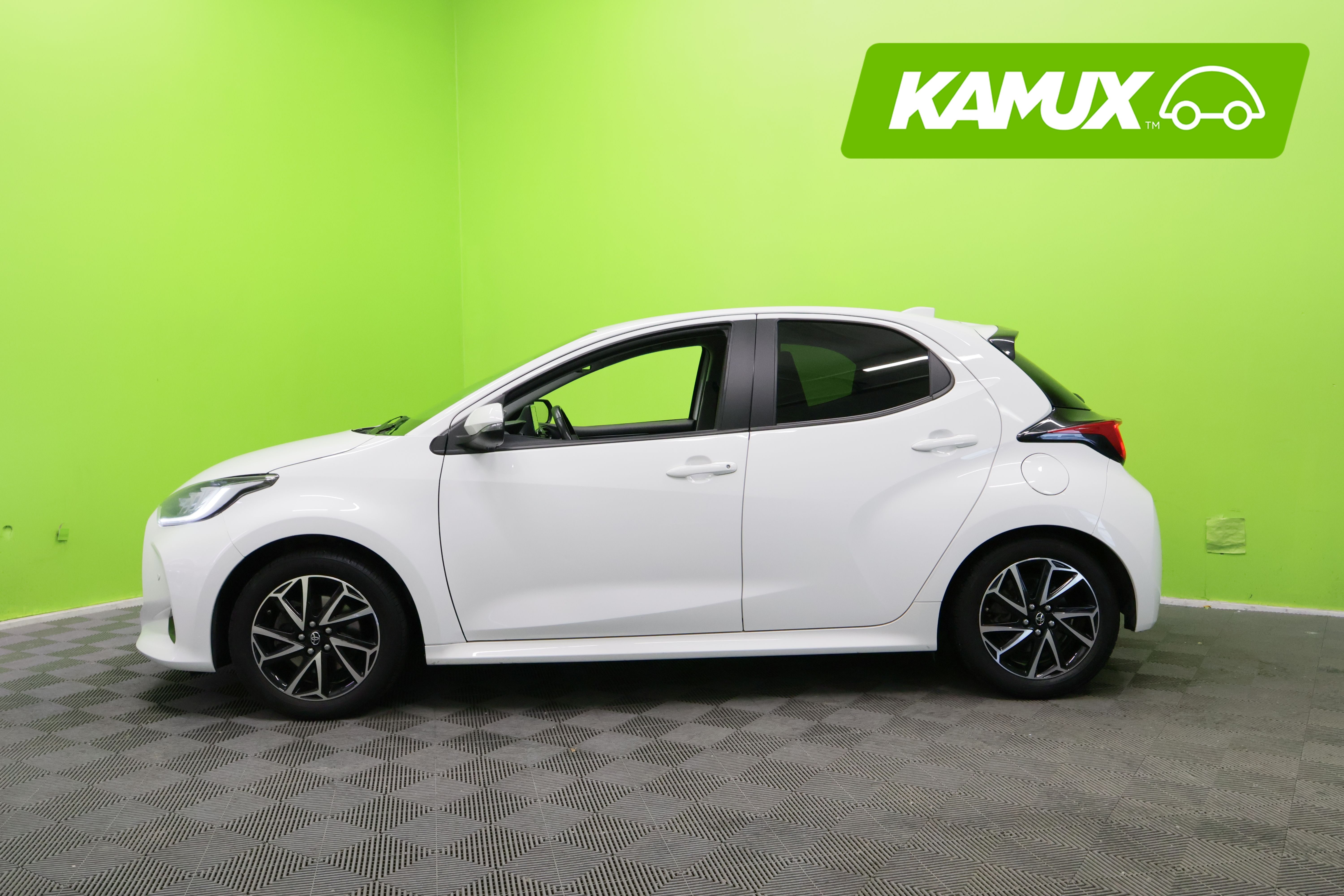 Toyota Yaris 2023