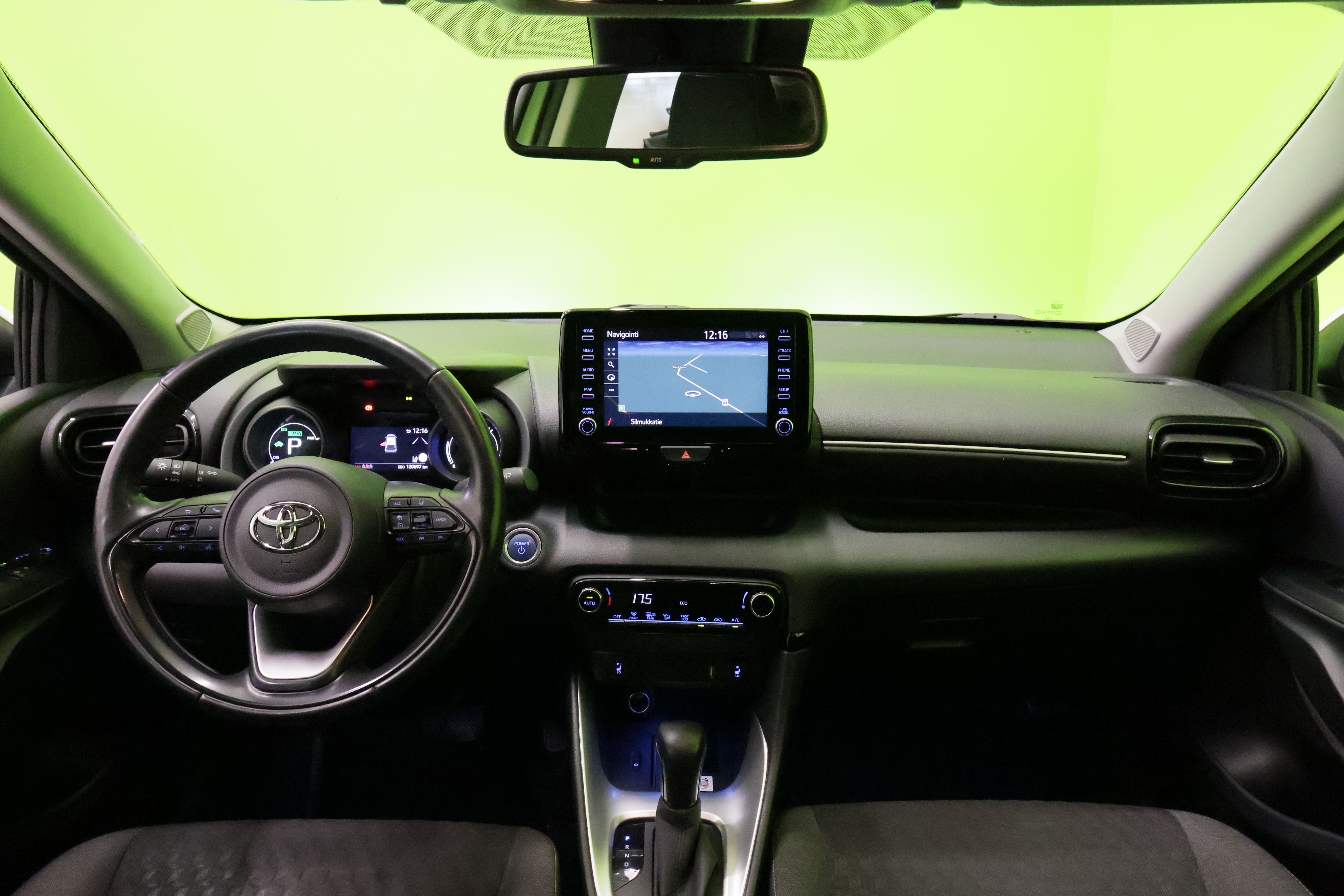 Toyota Yaris 2023