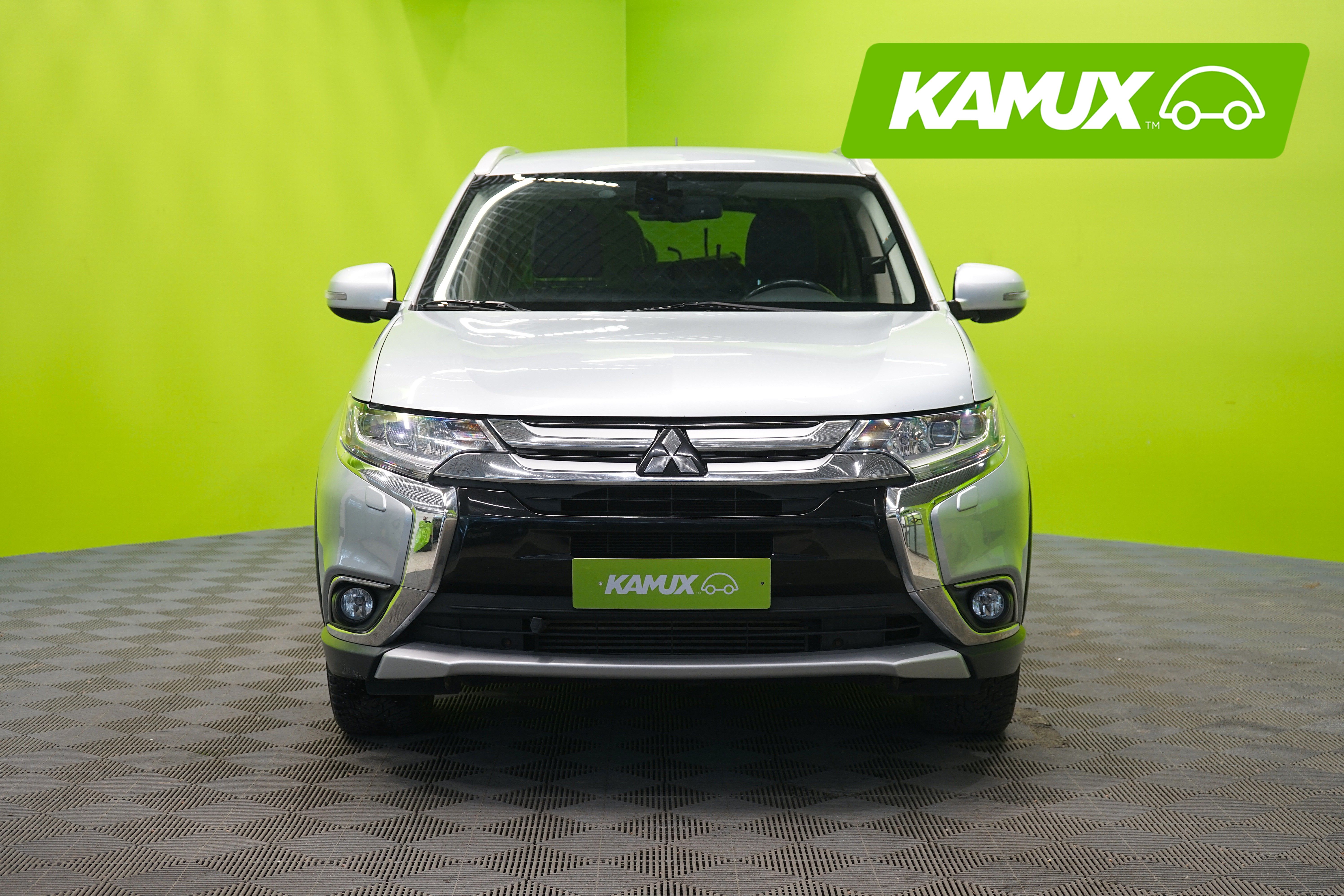 Mitsubishi Outlander 2016