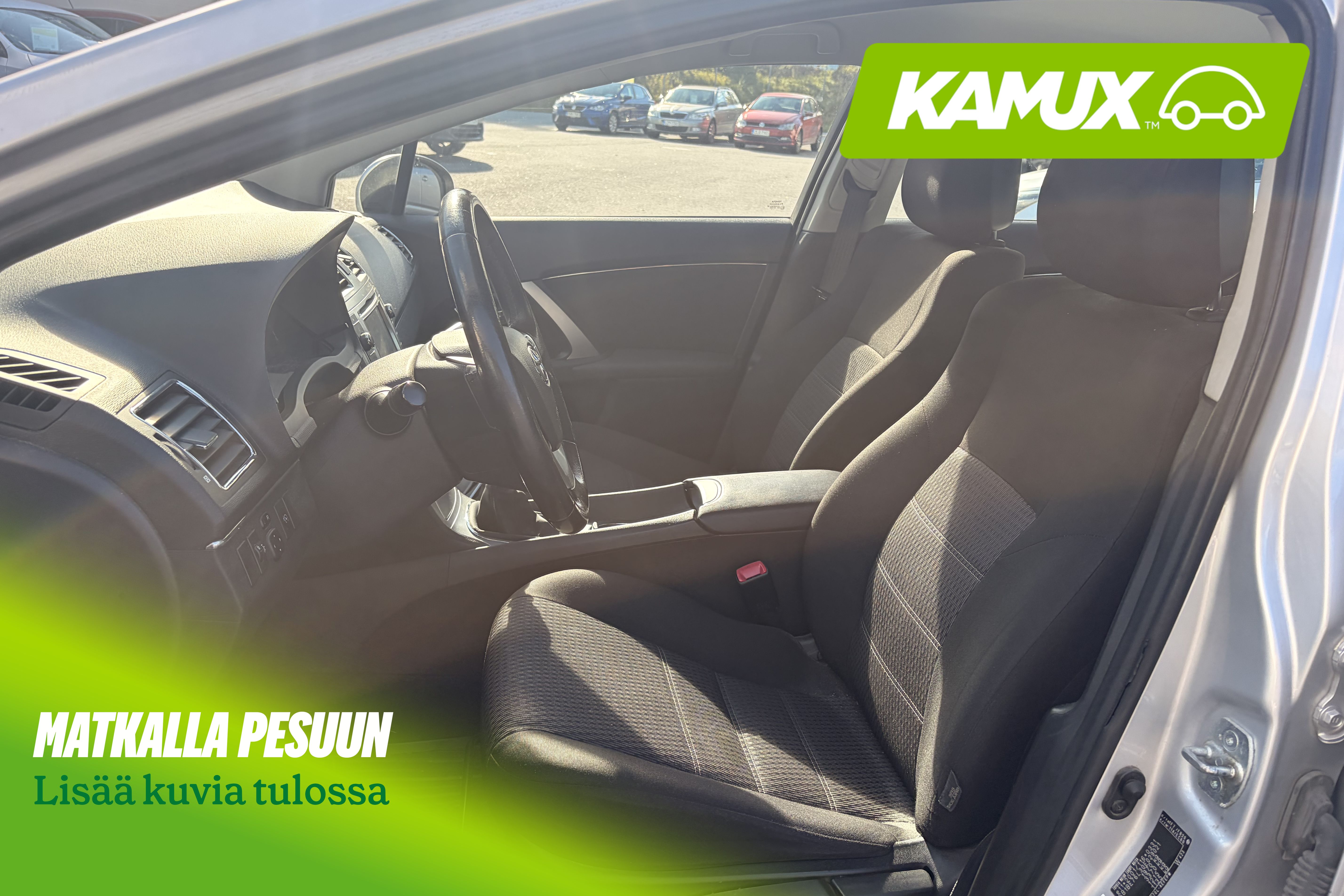 Toyota Avensis 2013