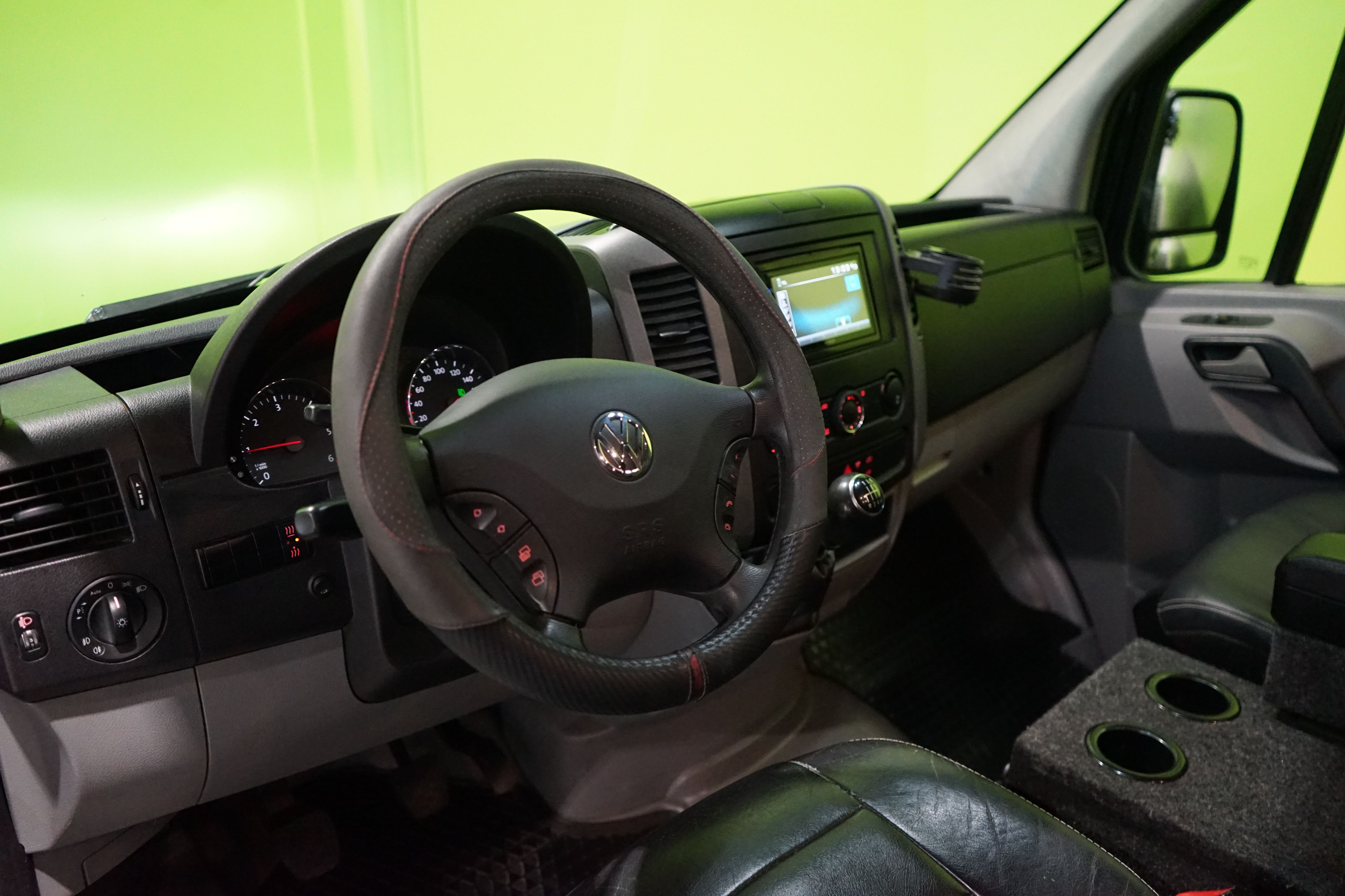 Volkswagen Crafter 2012