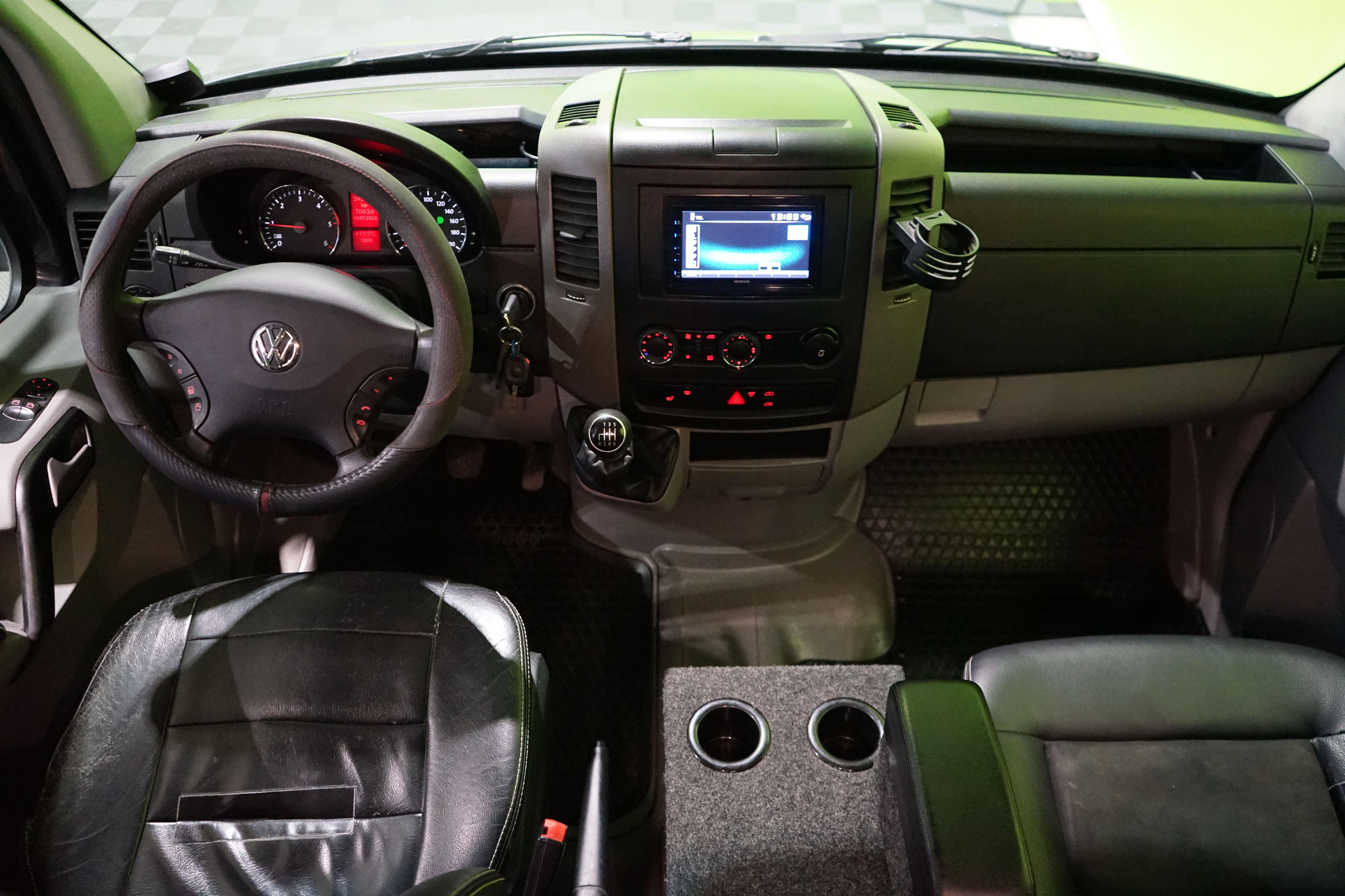 Volkswagen Crafter 2012