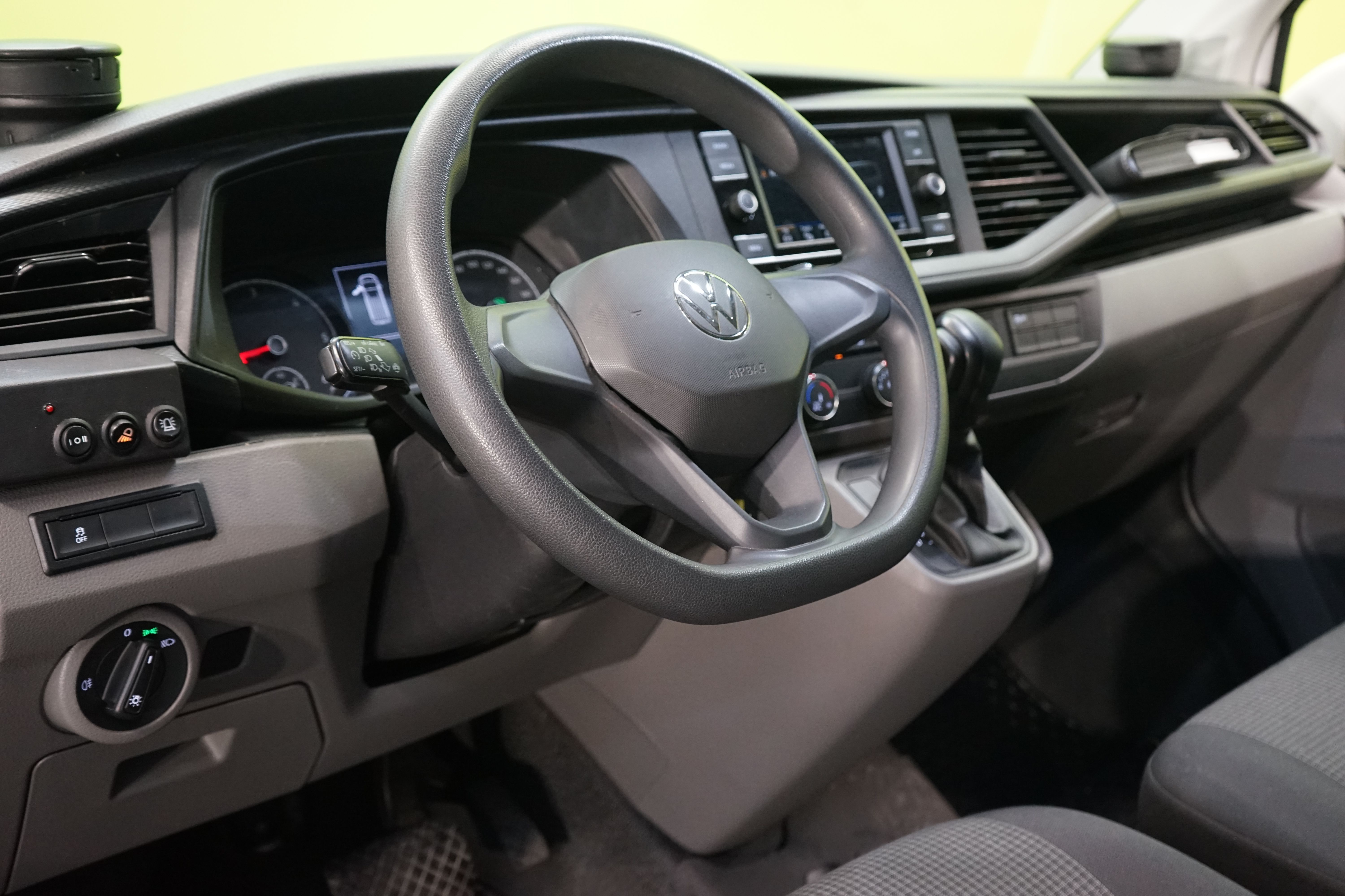 Volkswagen Transporter 2021