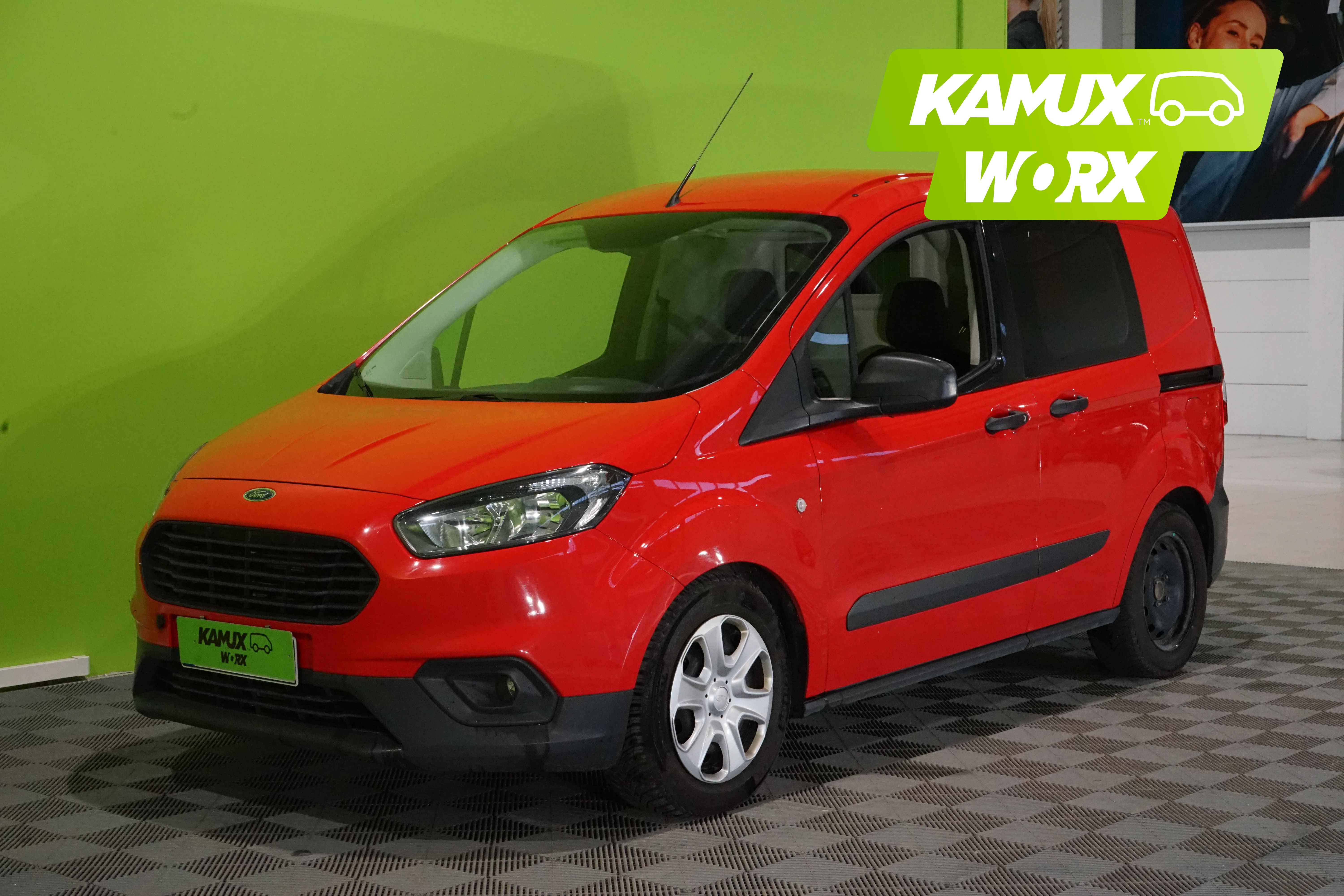 Ford Transit Courier 2021