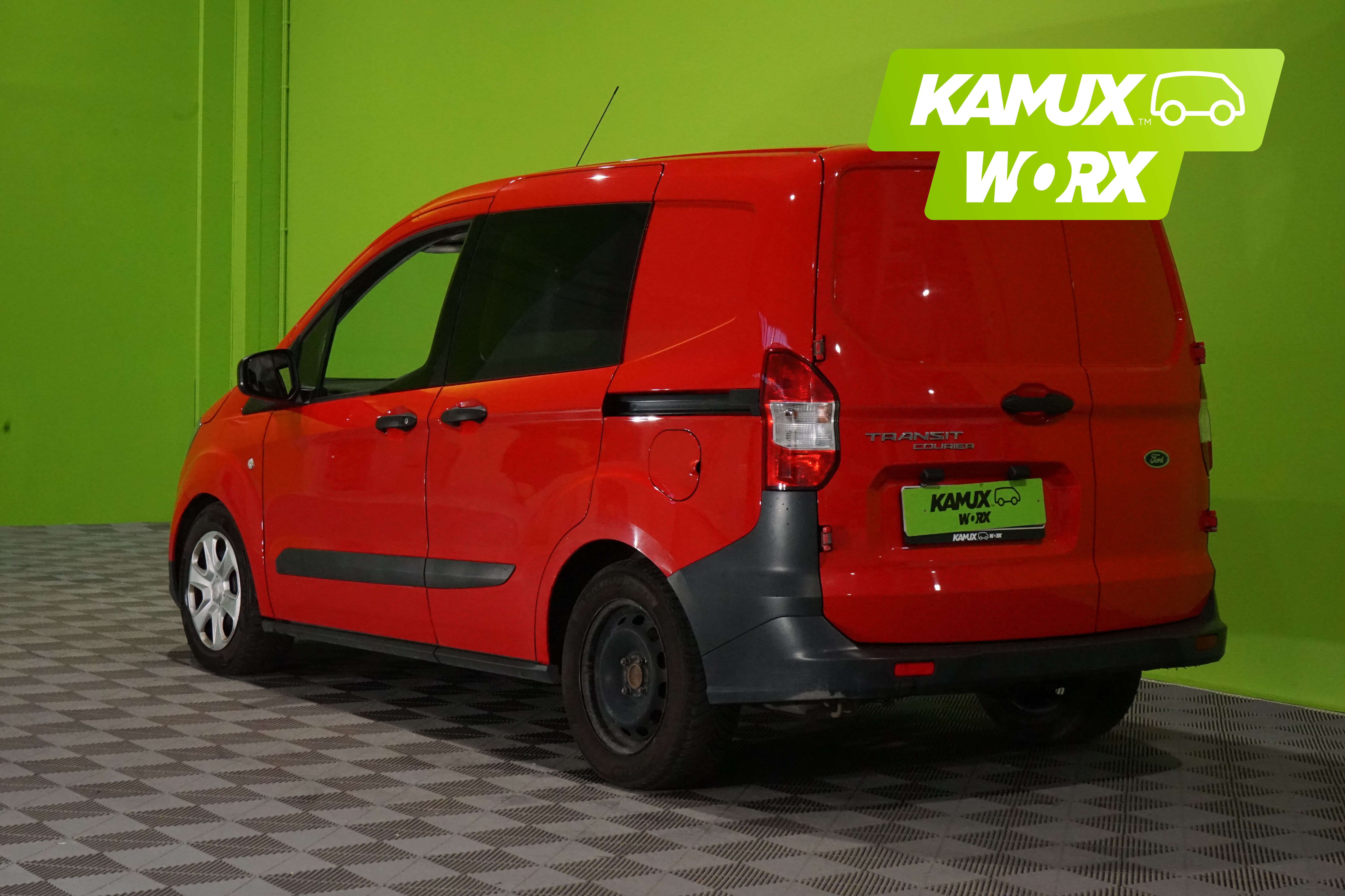 Ford Transit Courier 2021