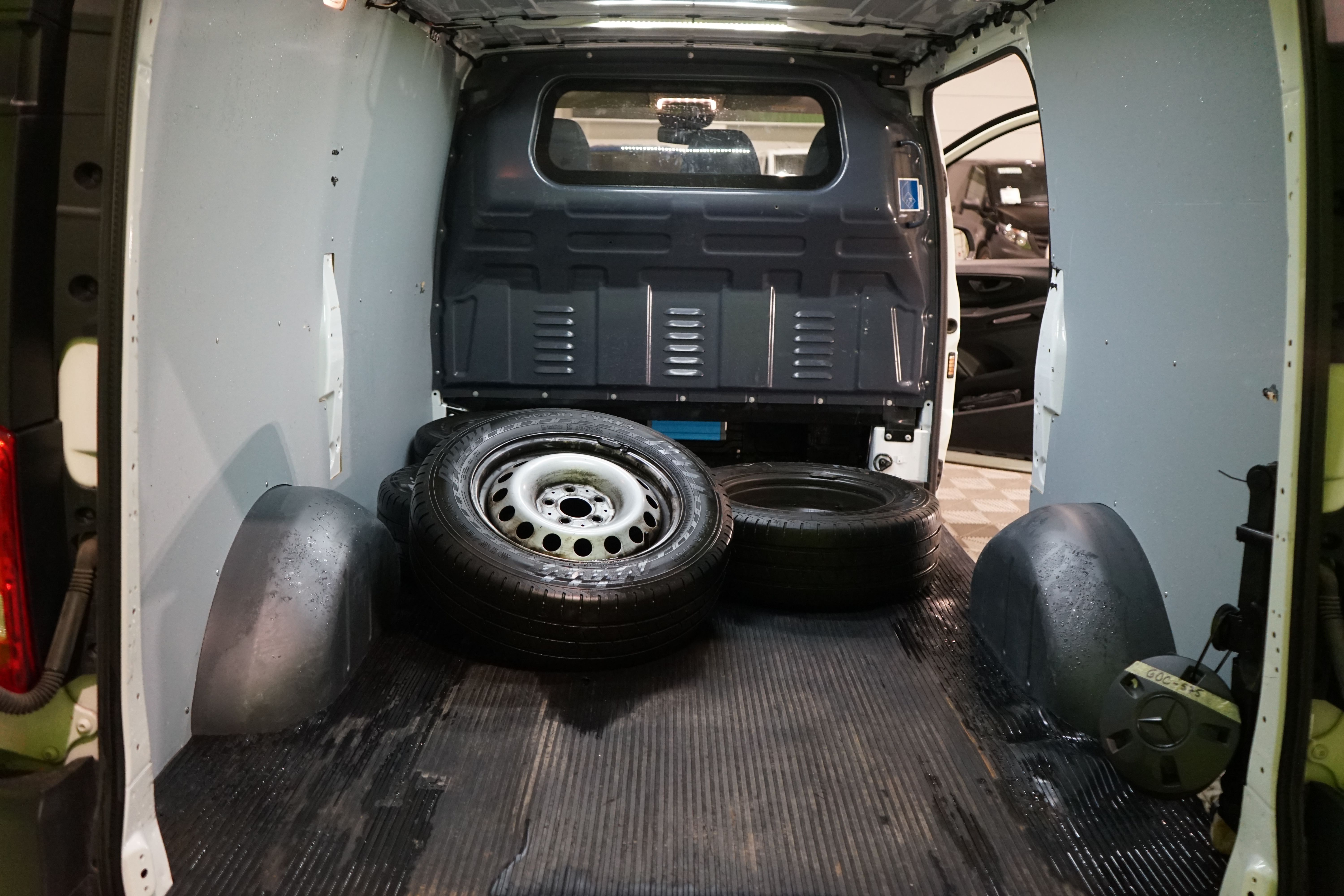 Mercedes-Benz Vito 2021