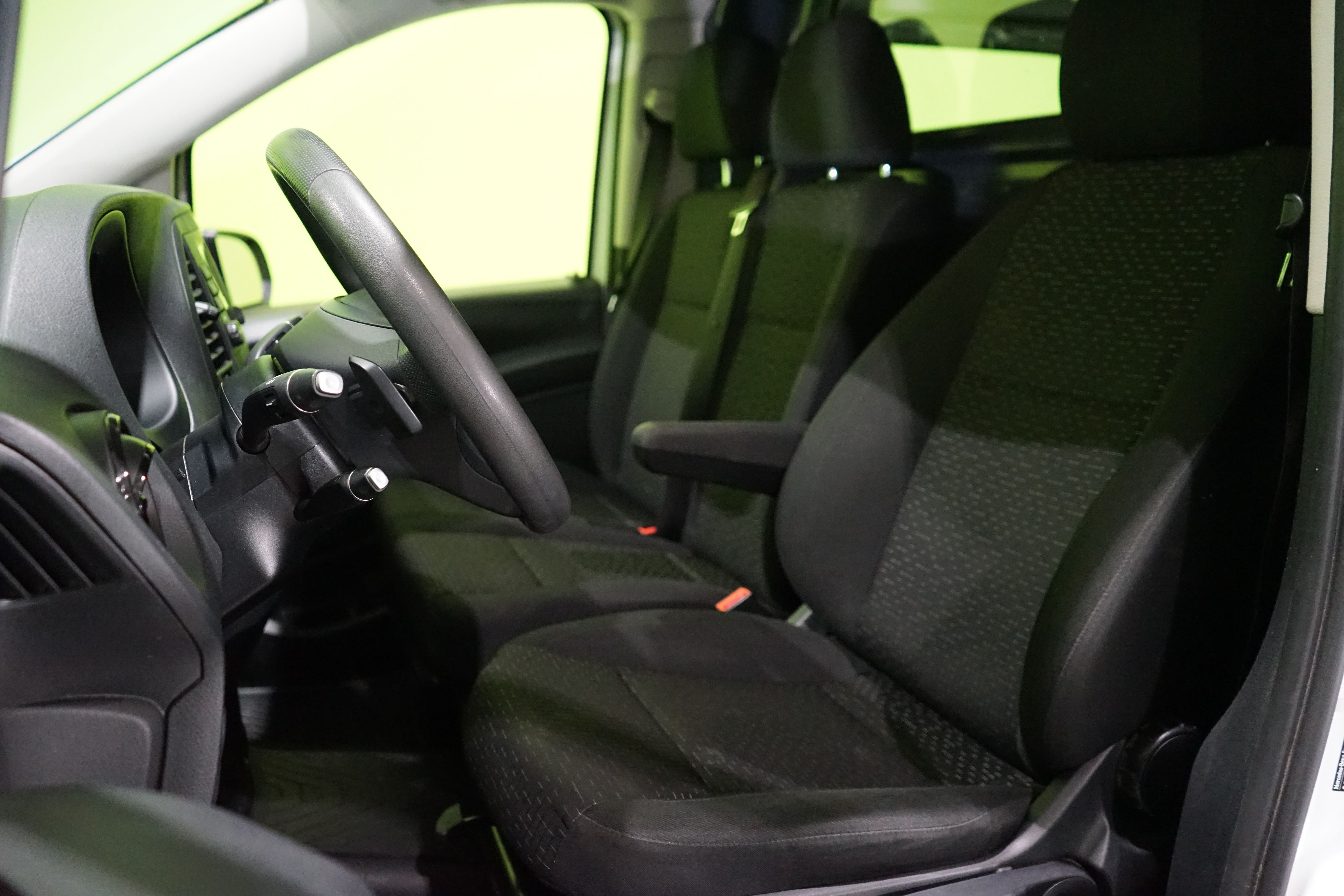 Mercedes-Benz Vito 2021