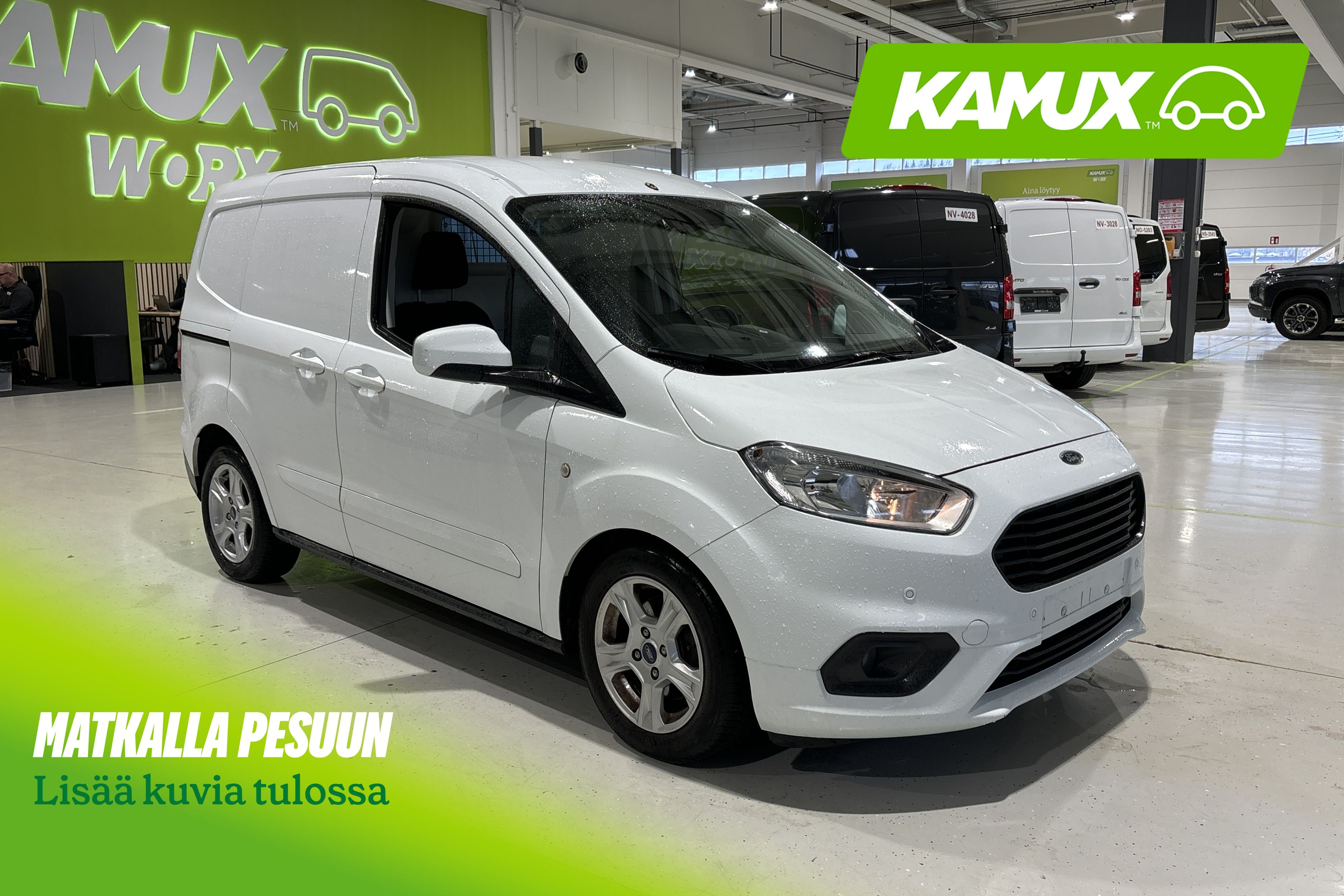 Ford Transit Courier 2021