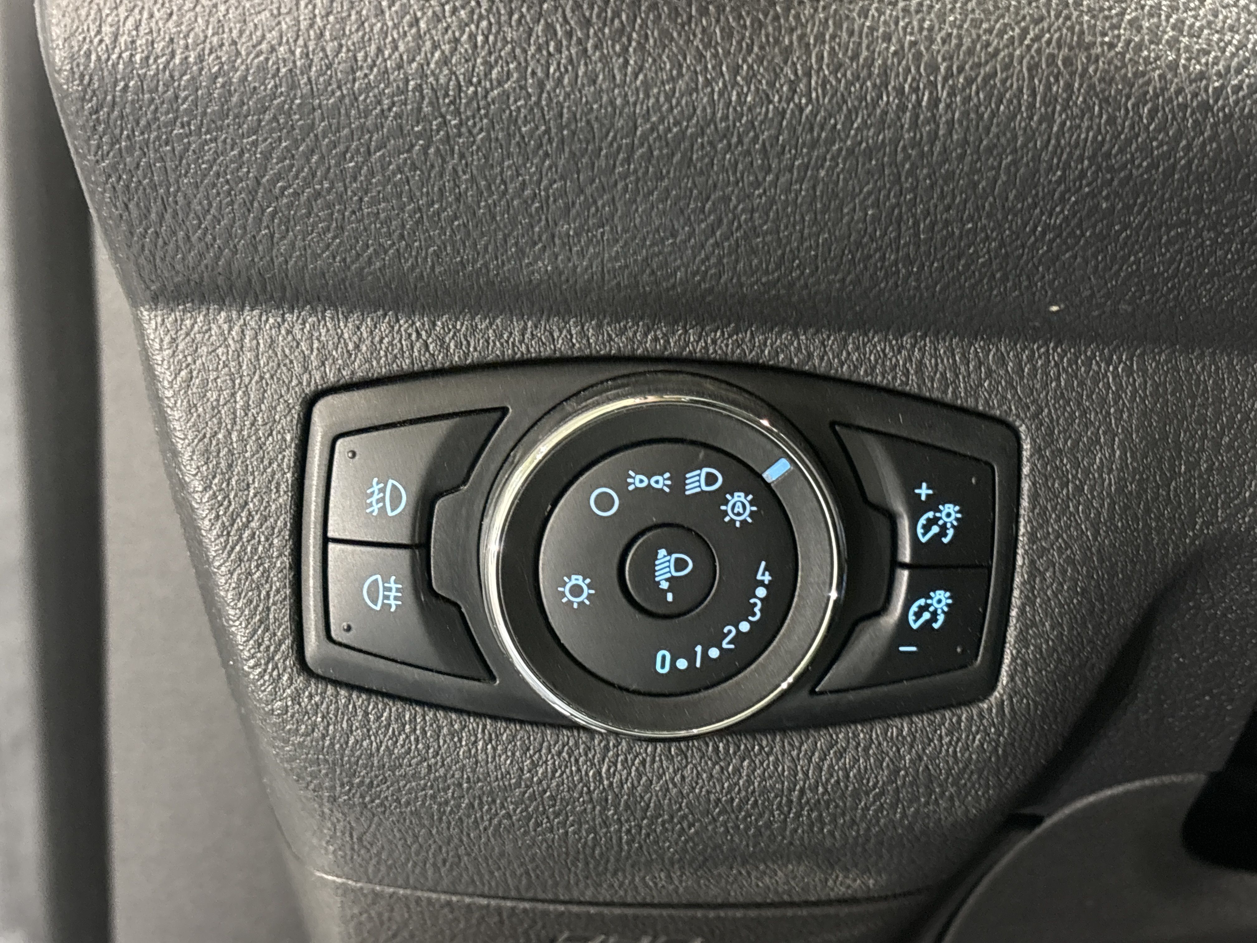 Ford Transit Courier 2020