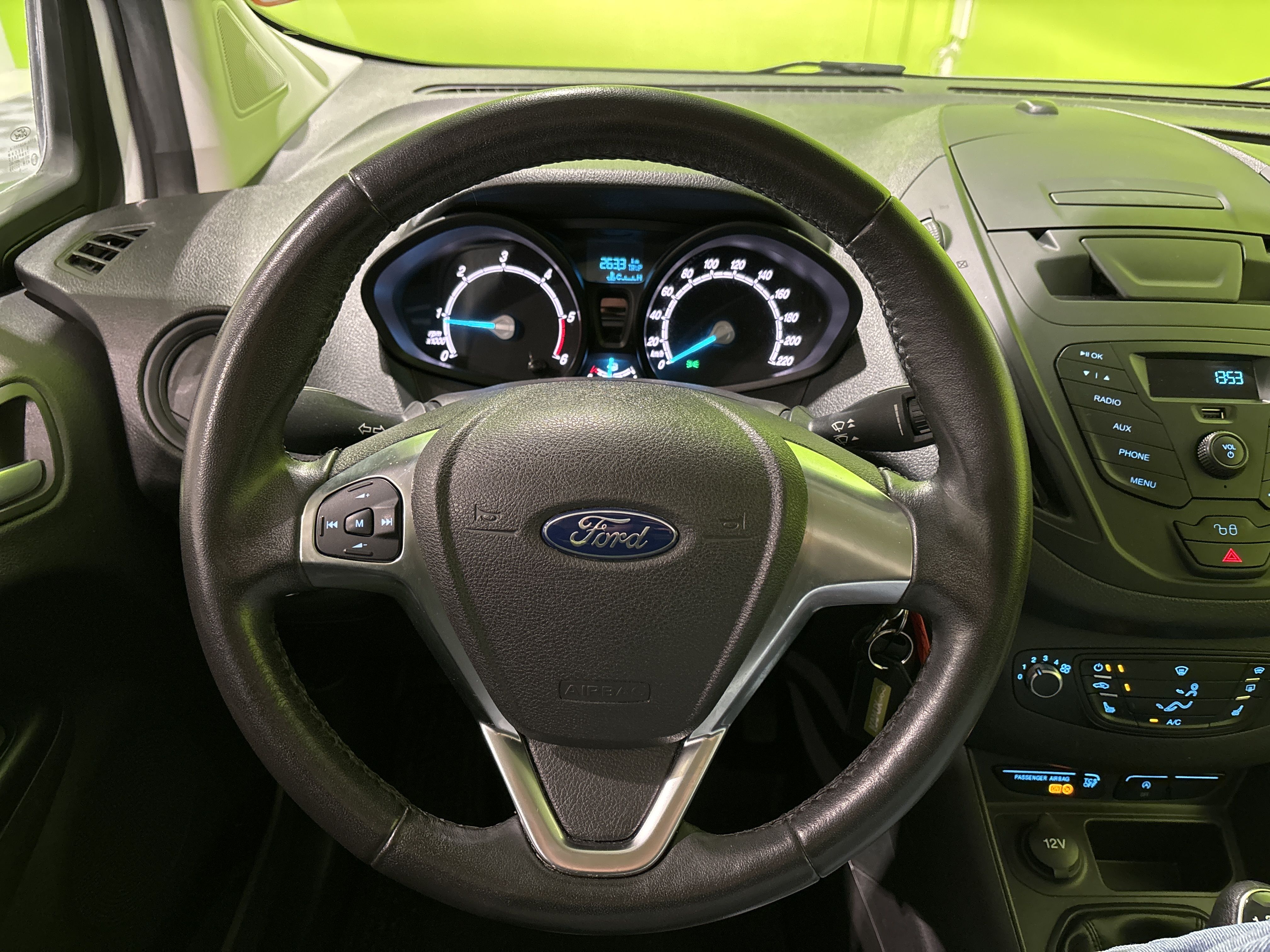 Ford Transit Courier 2020