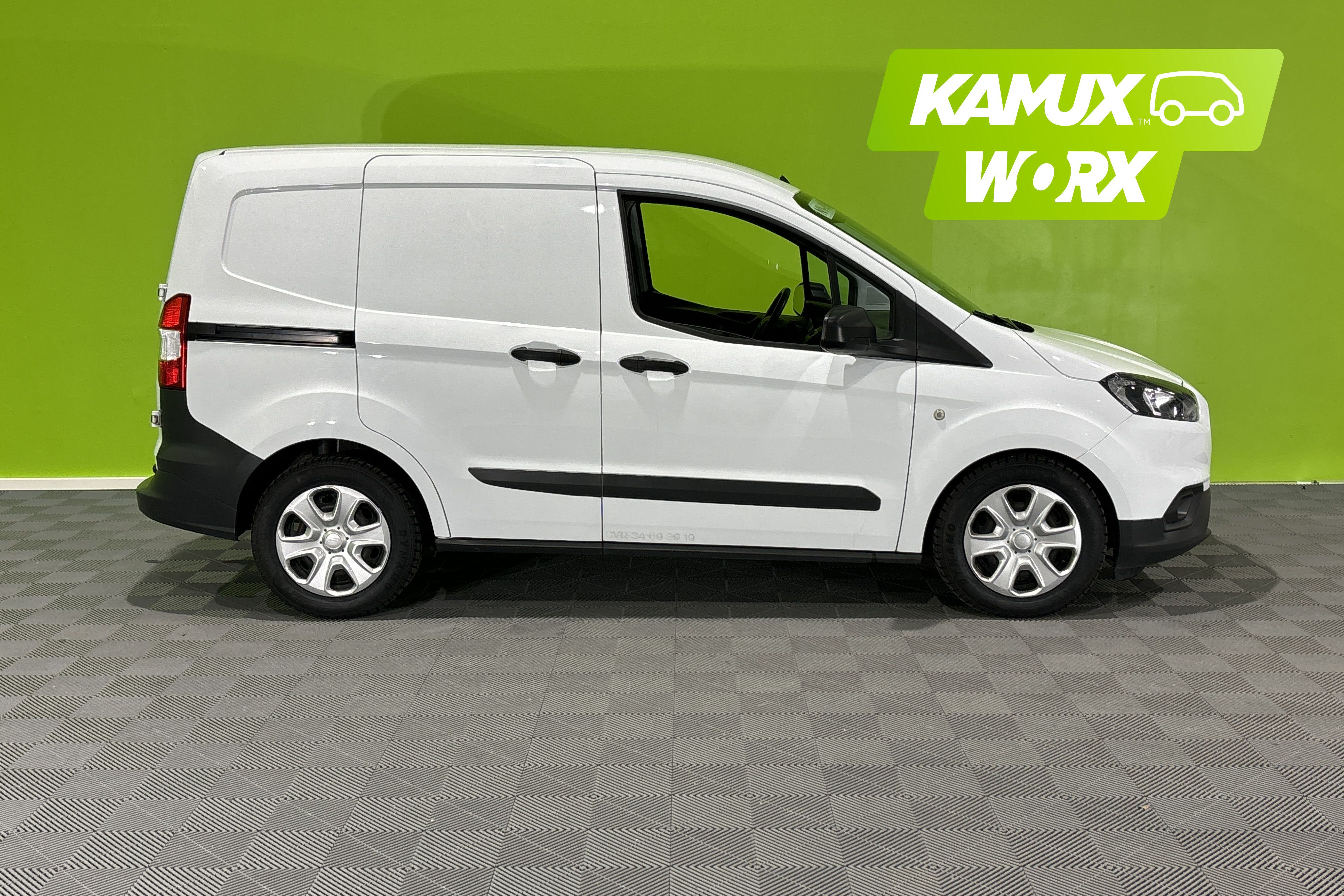 Ford Transit Courier 2020