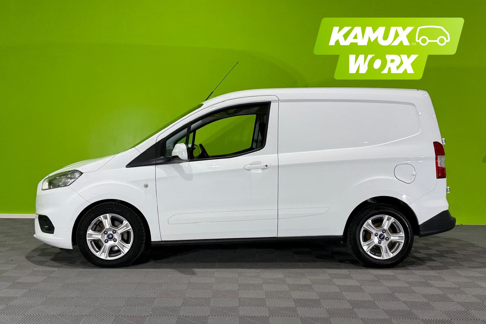 Ford Transit Courier 2021