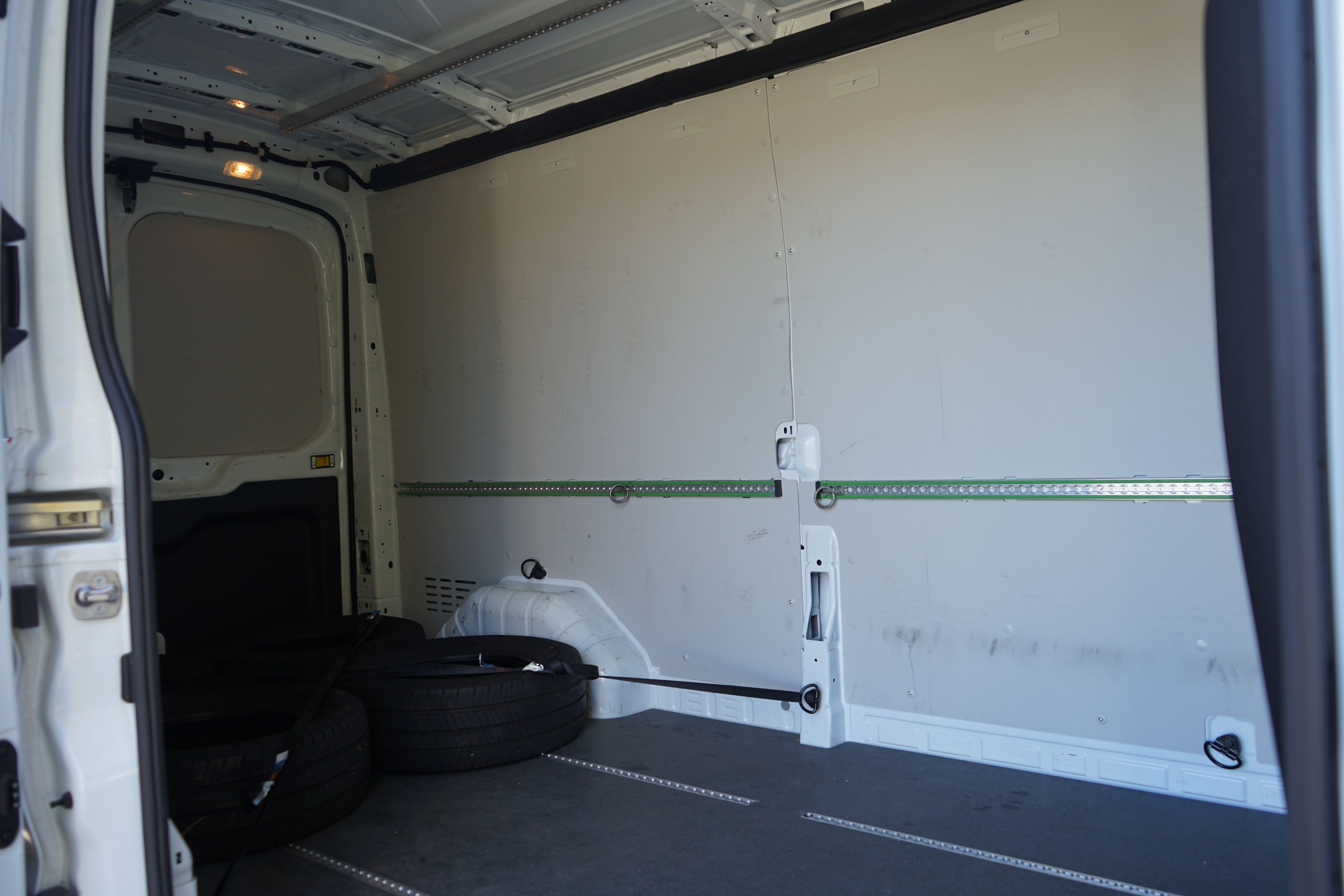 Ford Transit 2023