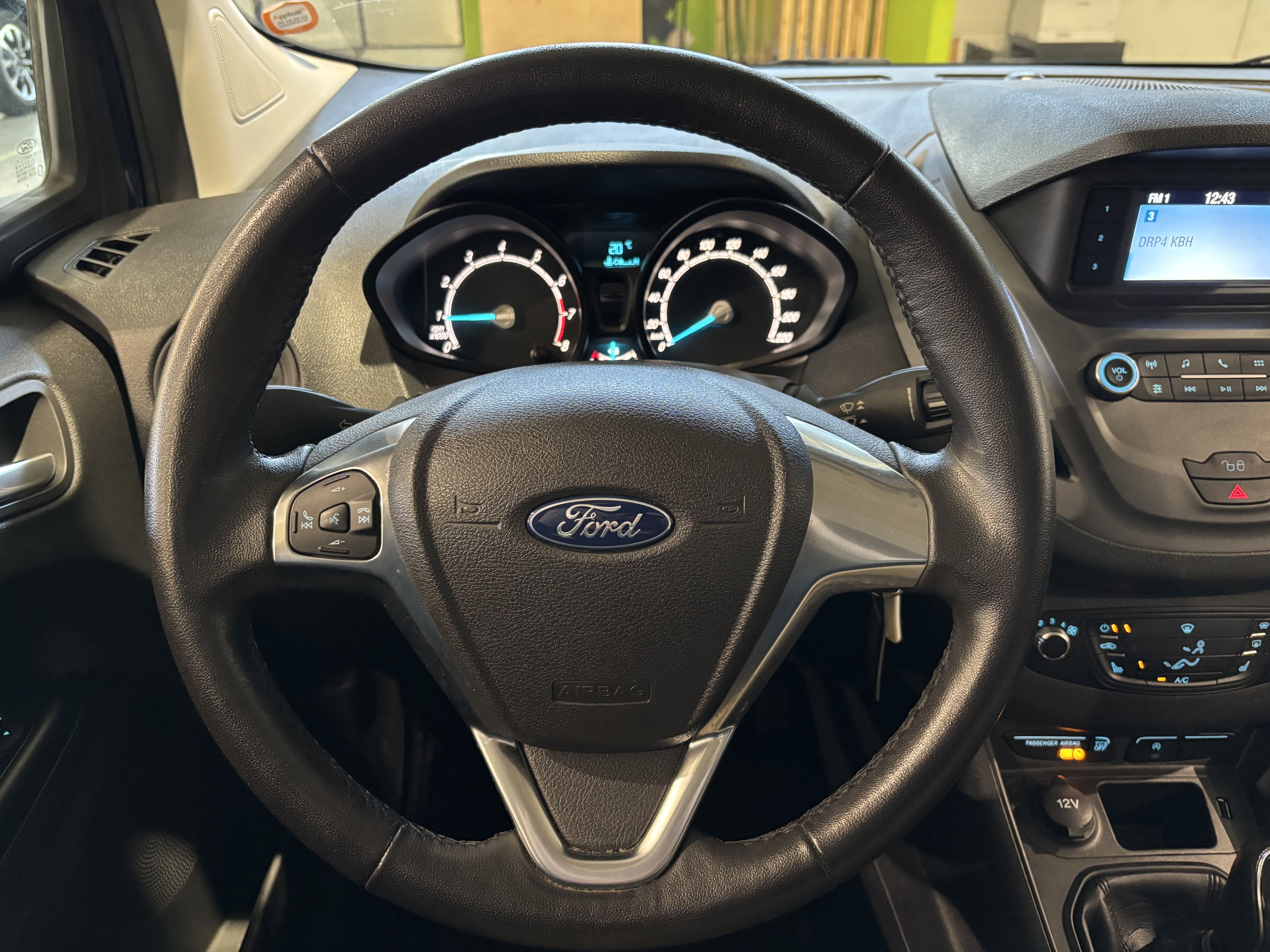 Ford Transit Courier 2020