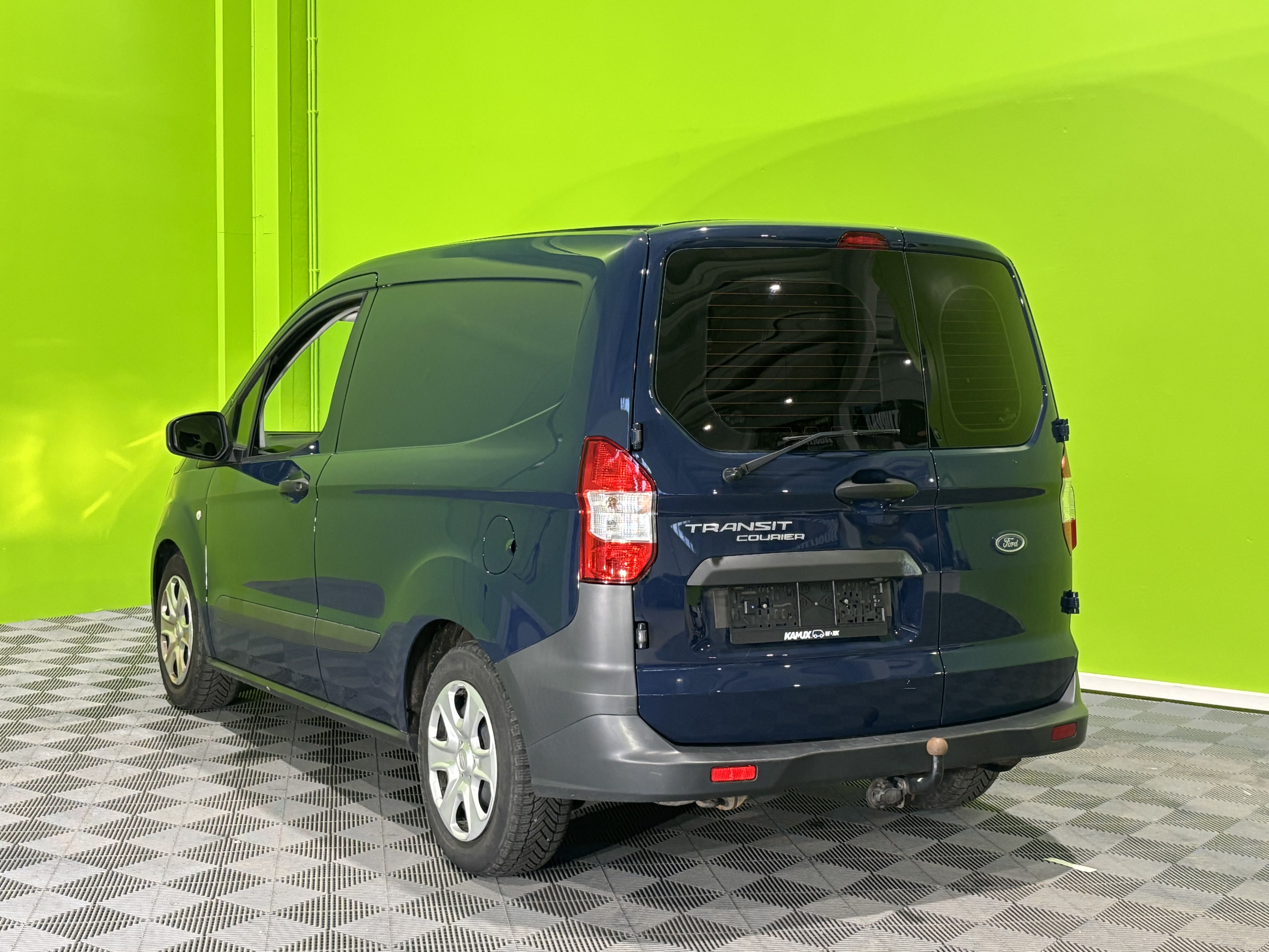 Ford Transit Courier 2020