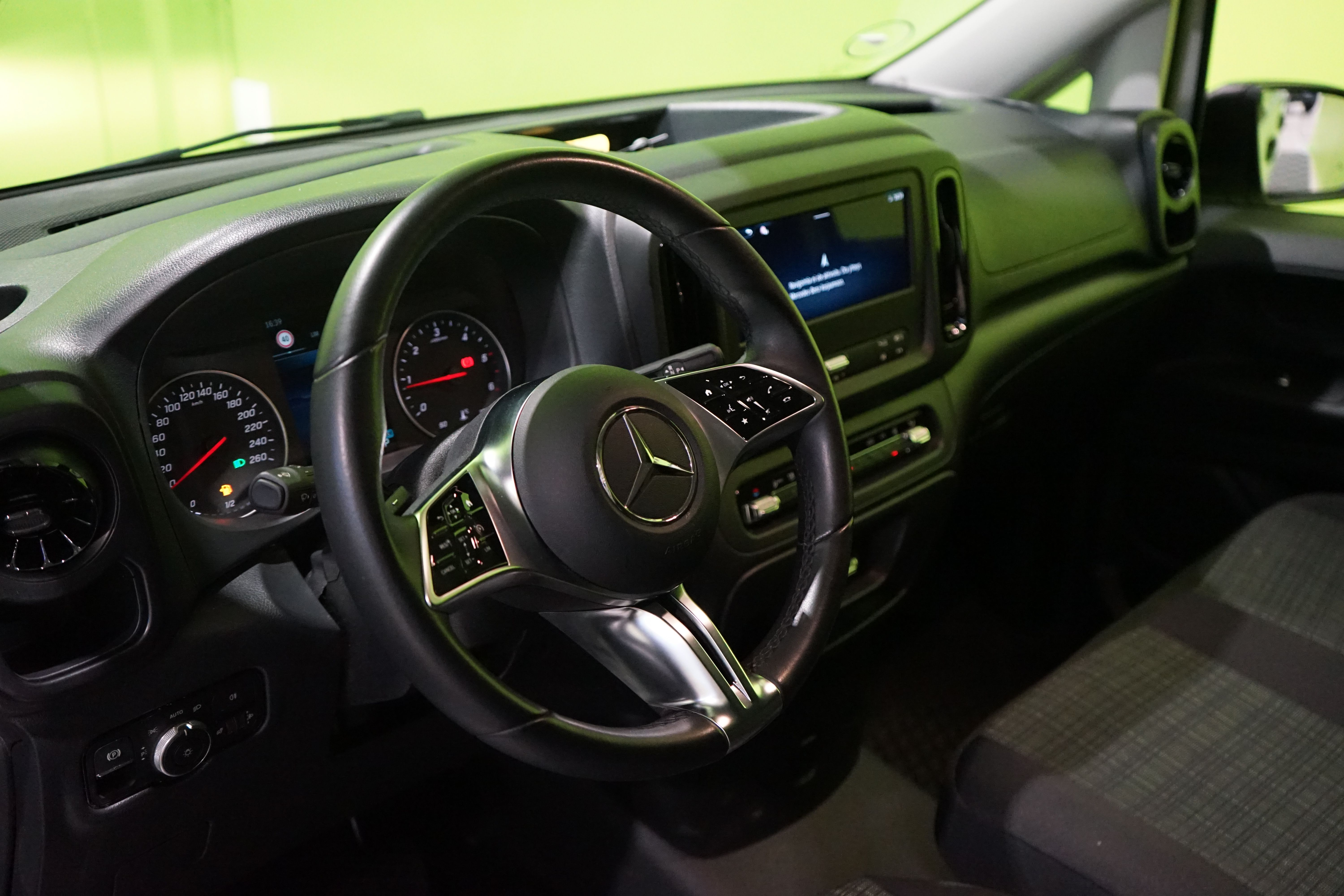 Mercedes-Benz Vito 2025